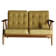Vintage Hans J Wegner "2 seater sofa" 