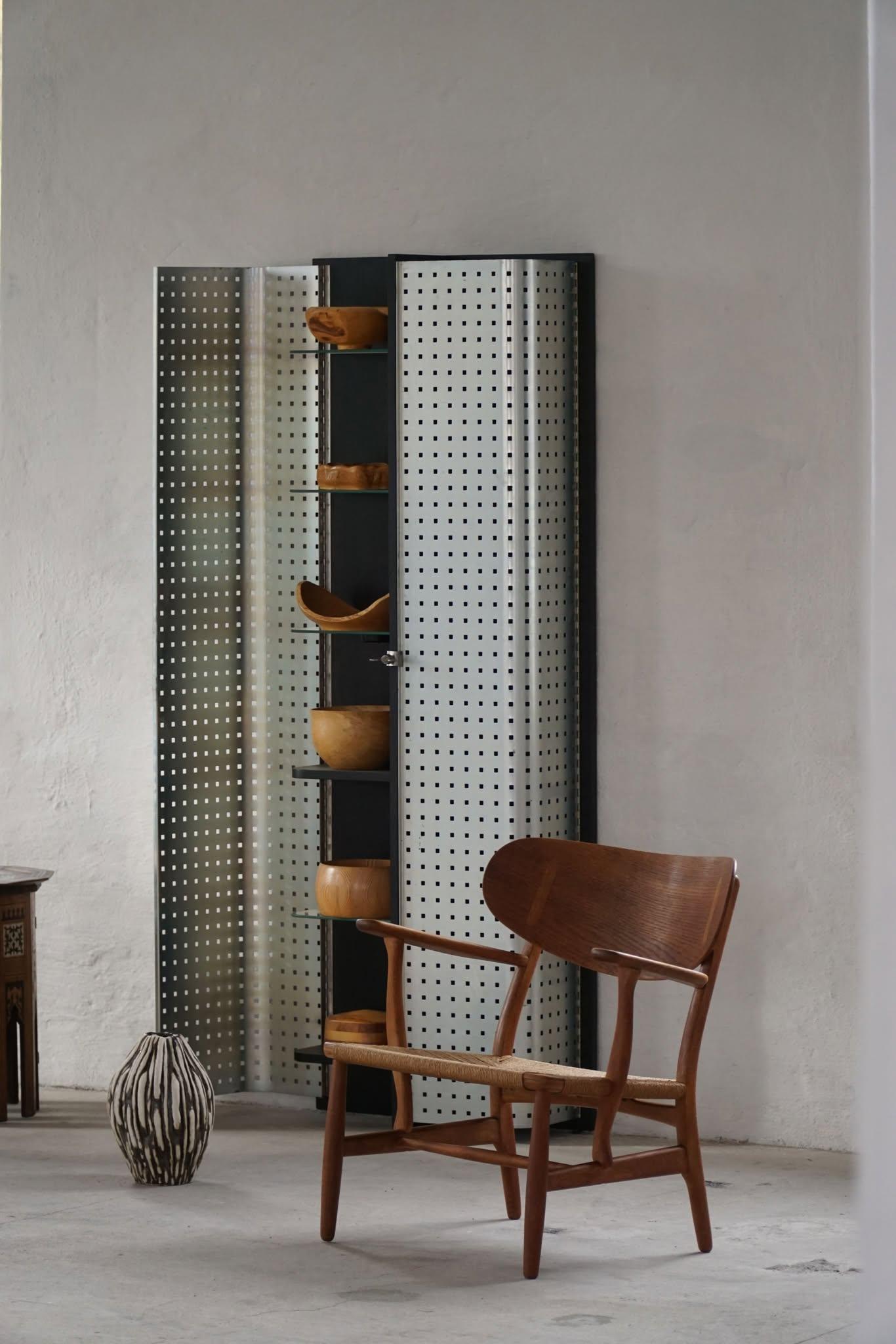 Hans J. Wegner, Pareja de butacas CH22 en roble, estilo moderno danés, años 50 en venta 1