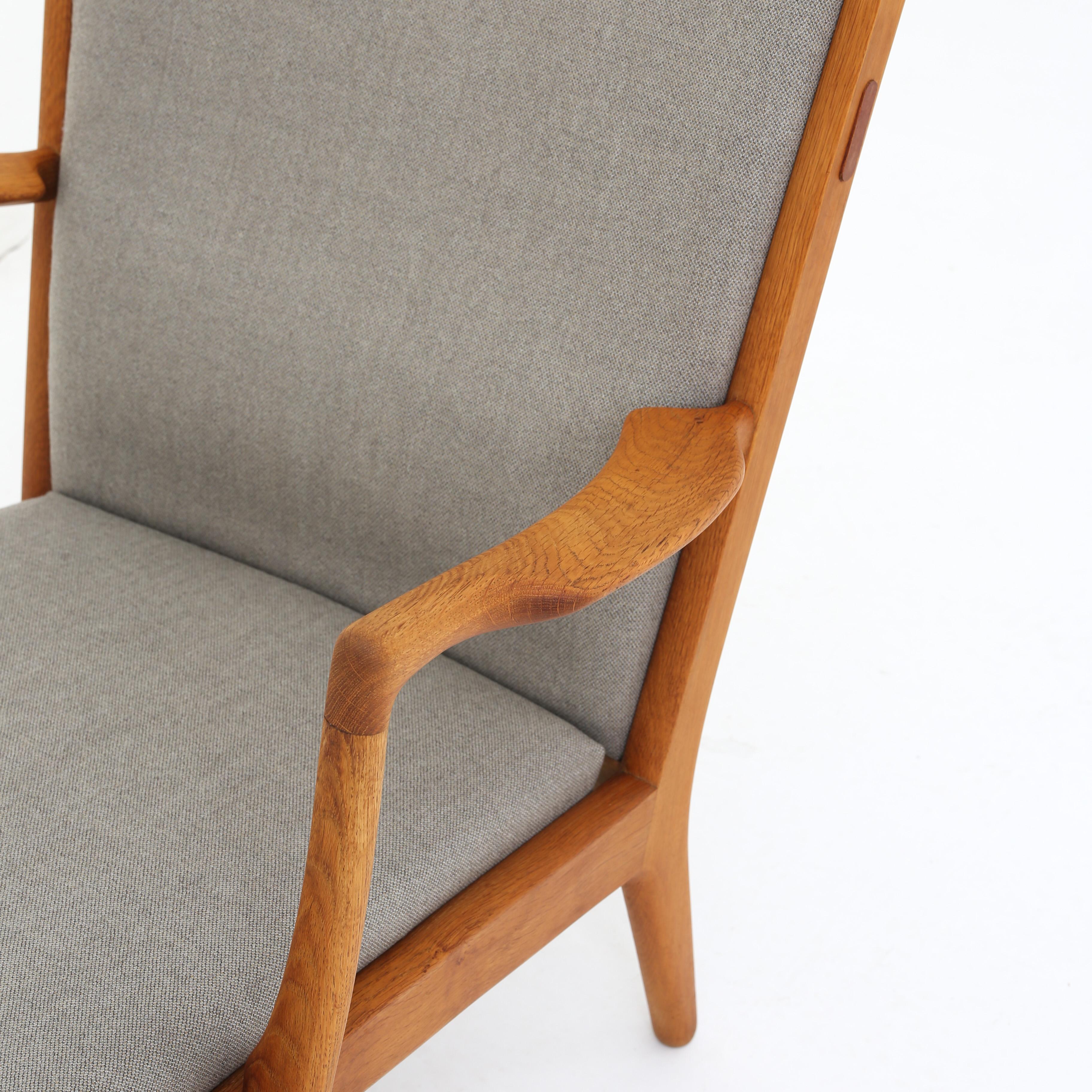 Danish Hans J. Wegner AP 16 Easy Chair