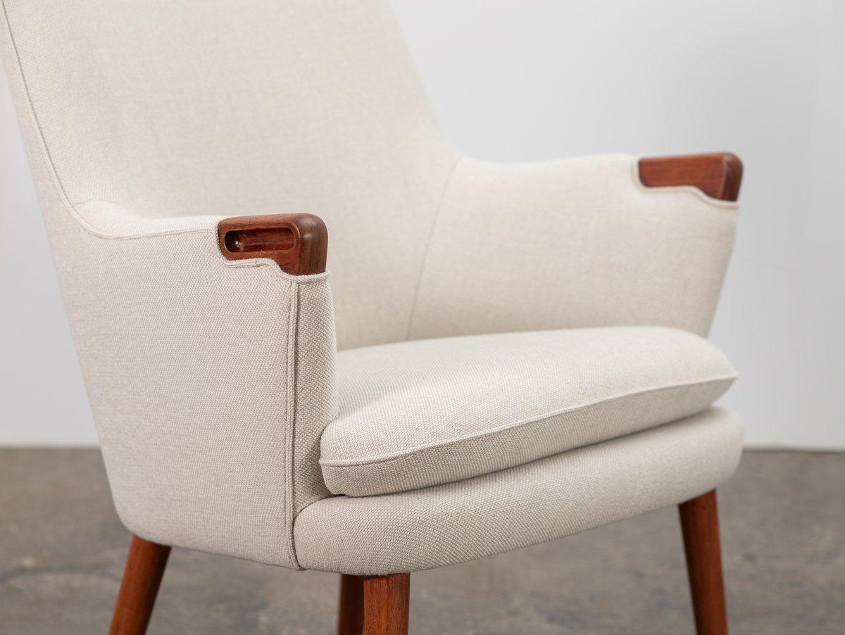 Hans J. Wegner AP-20 Mini Bear Lounge Chairs - Pair   For Sale 4