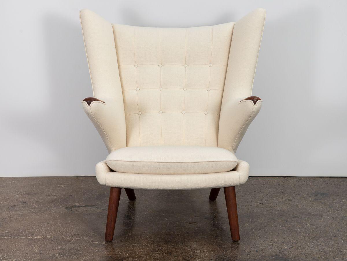 Hans J. Wegner AP19 Papa Bear Chair and Ottoman For Sale 1