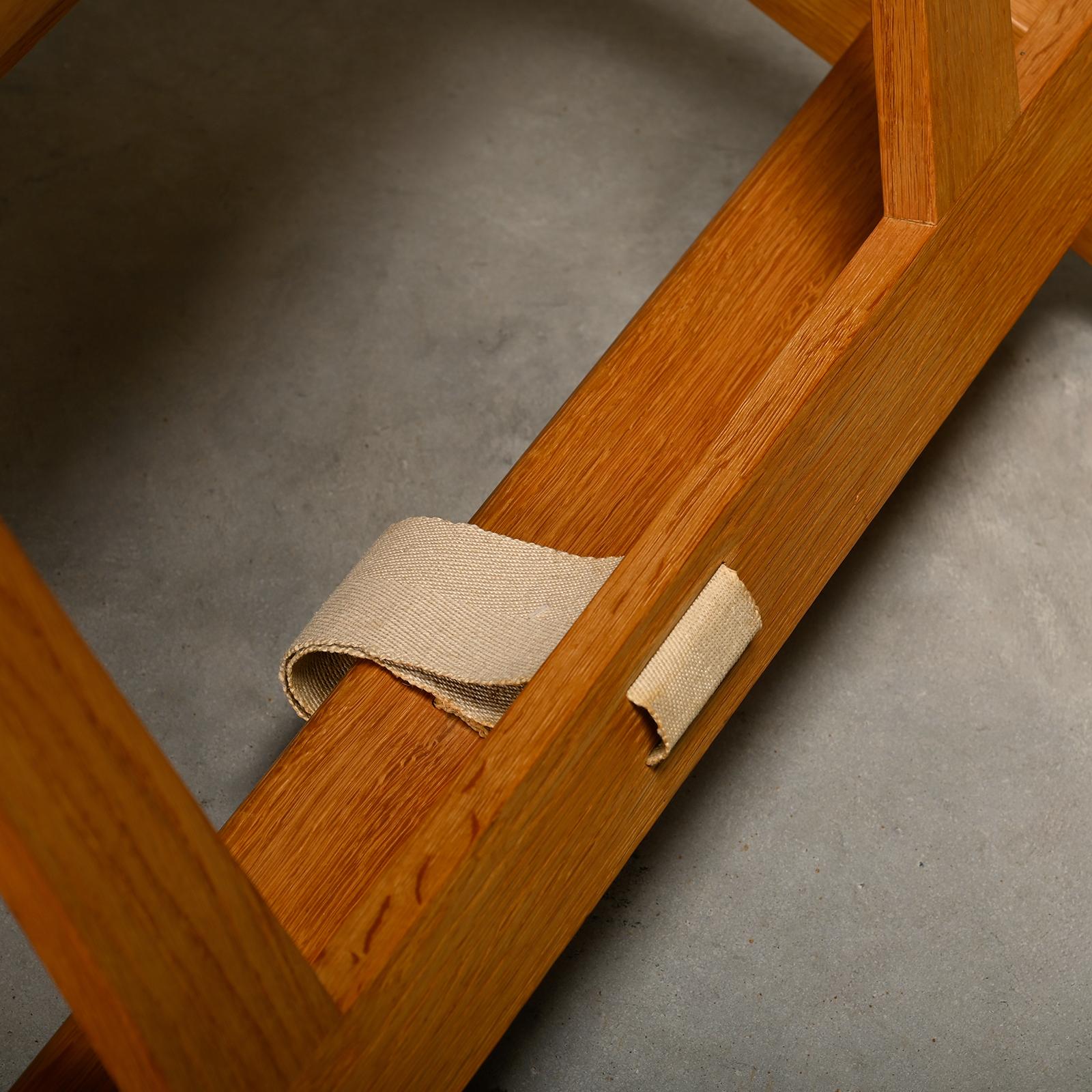 Hans J. Wegner AP71 Loungesessel, Eiche und Grafikstoff für AP Stolen, Dänemark im Angebot 11