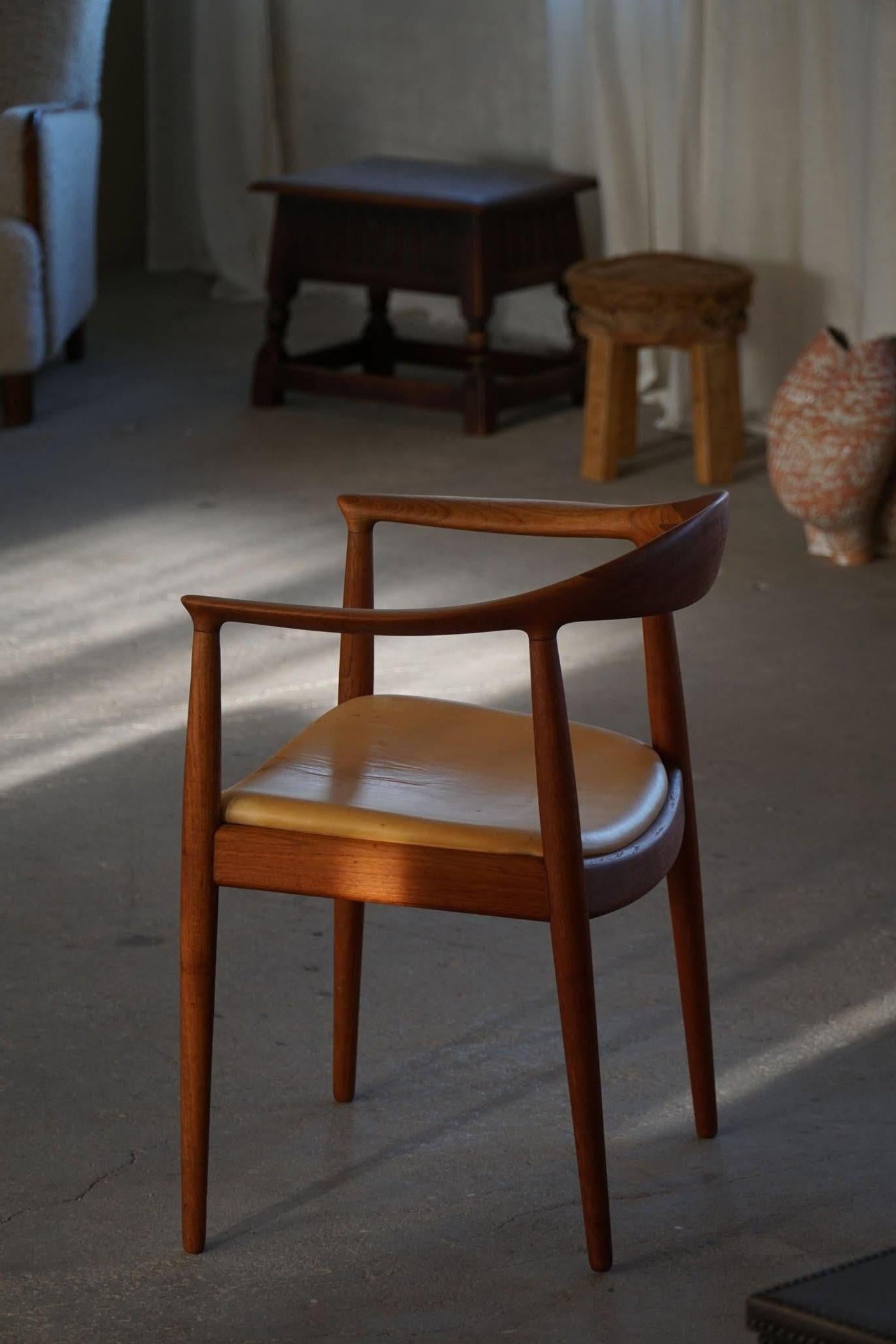 Hans J. Wegner, Armchair in Teak & Leather, 