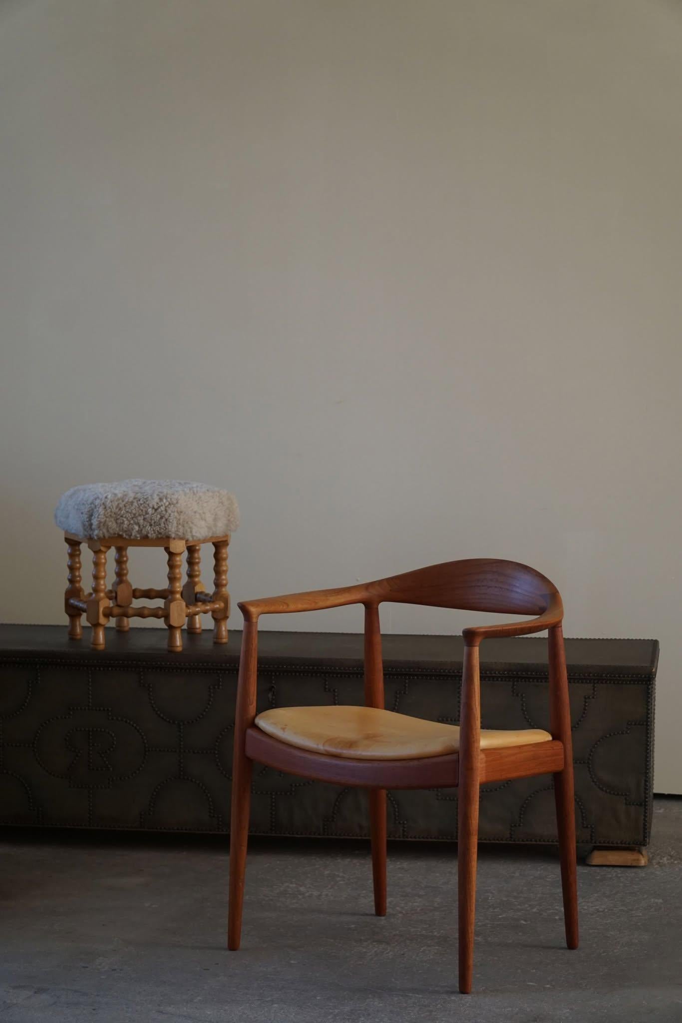 Hans J. Wegner, Armchair in Teak & Leather, 