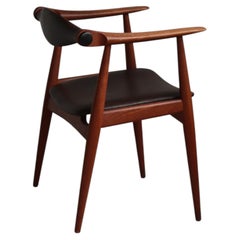 Hans J. Wegner Armchair Model. CH-34, Teakwood & Patinated Black Leather, 1950s