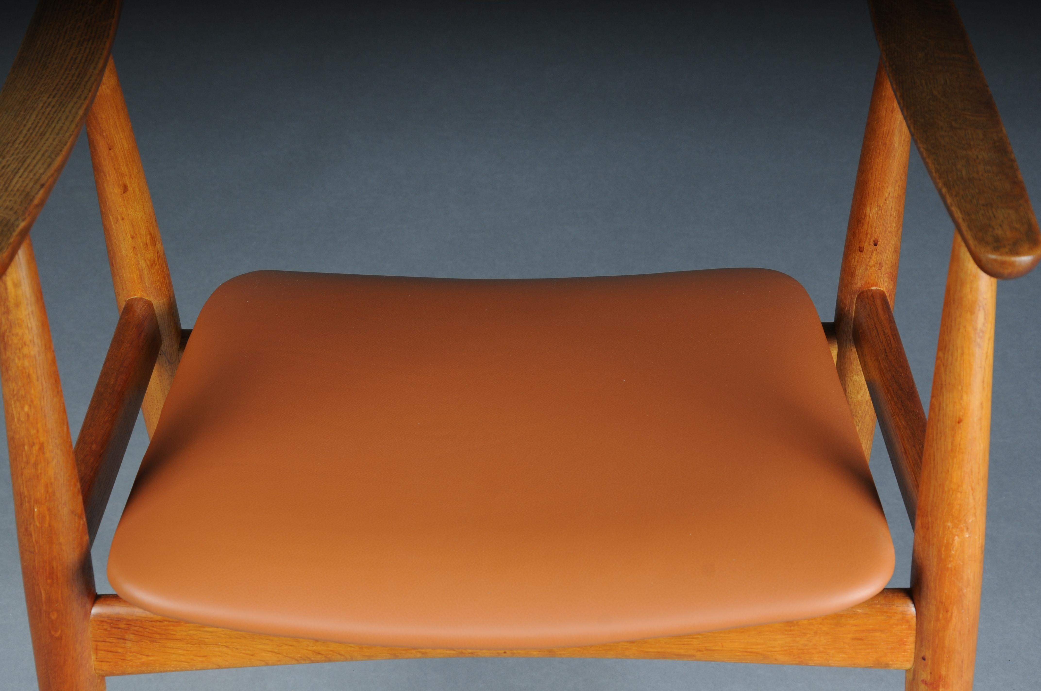 HANS J. WEGNER. Armchair, Teak/leather, Model CH-35, Carl Hansen & Son, Denmark. For Sale 5