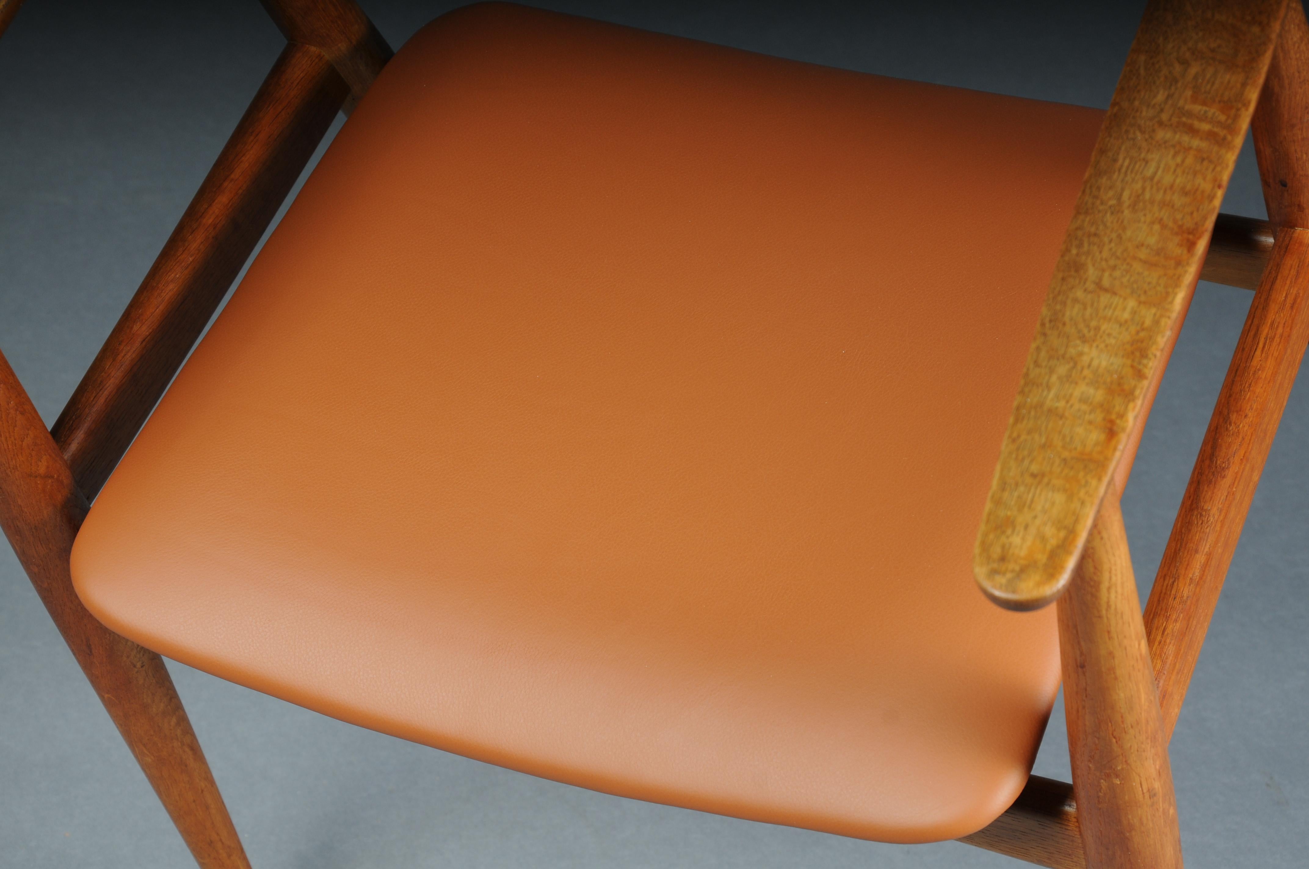HANS J. WEGNER. Armchair, Teak/leather, Model CH-35, Carl Hansen & Son, Denmark. For Sale 6