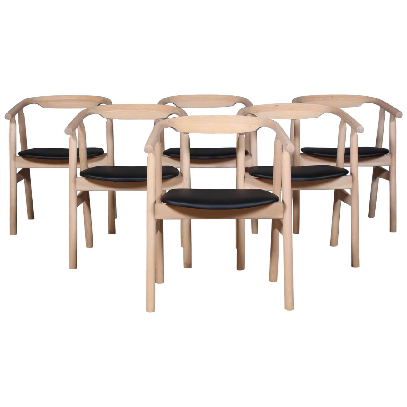 Hans J. Wegner Armchairs, Model GE-525, beech and semi Aniline Leather, GETAMA