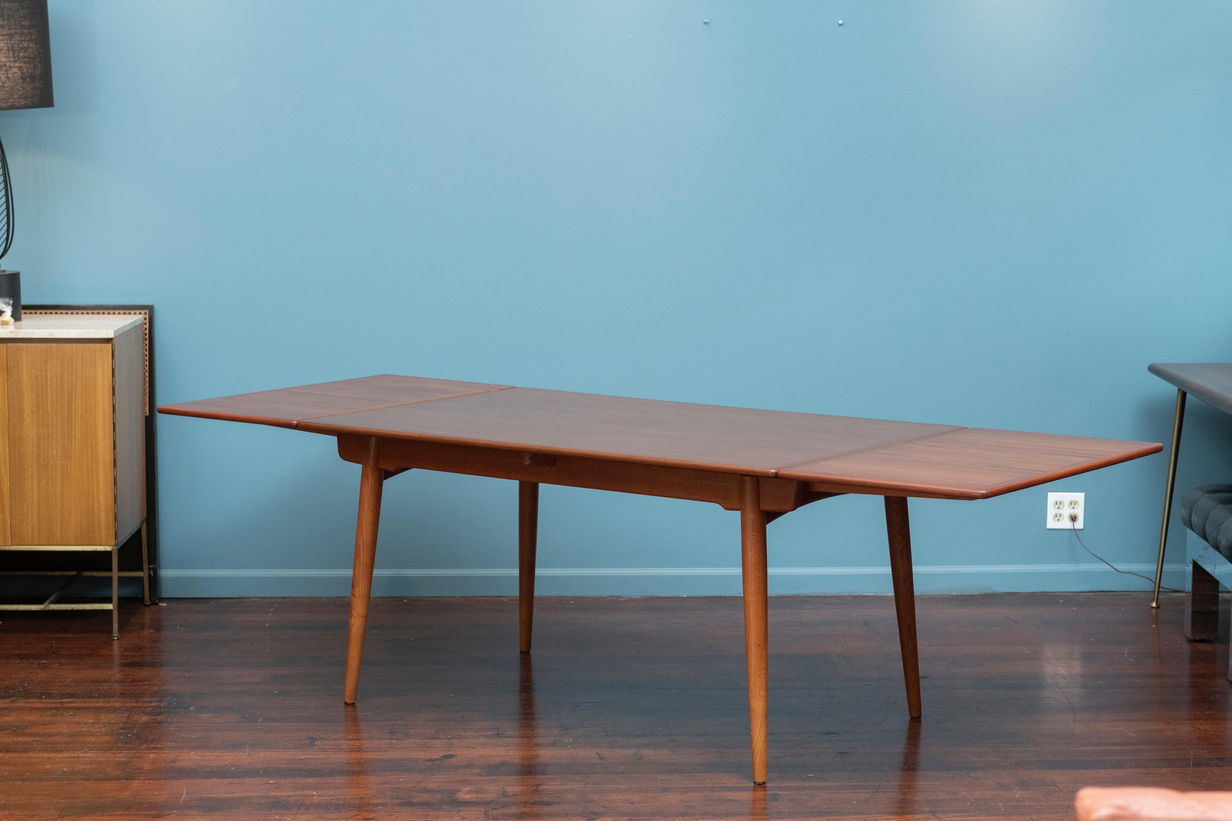 Mid-20th Century Hans J. Wegner AT-312 Dining Table for Andreas Tuck For Sale