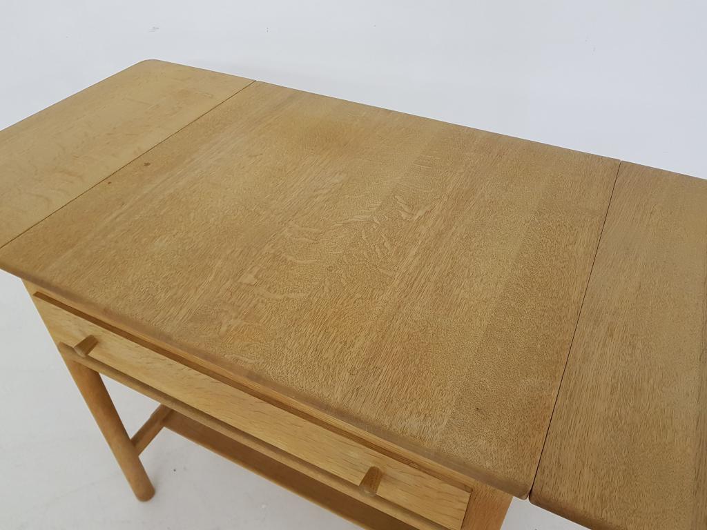 Hans J. Wegner “AT33 / PP33” Sewing Table for PP Møbler, Danish Modern 1953 3