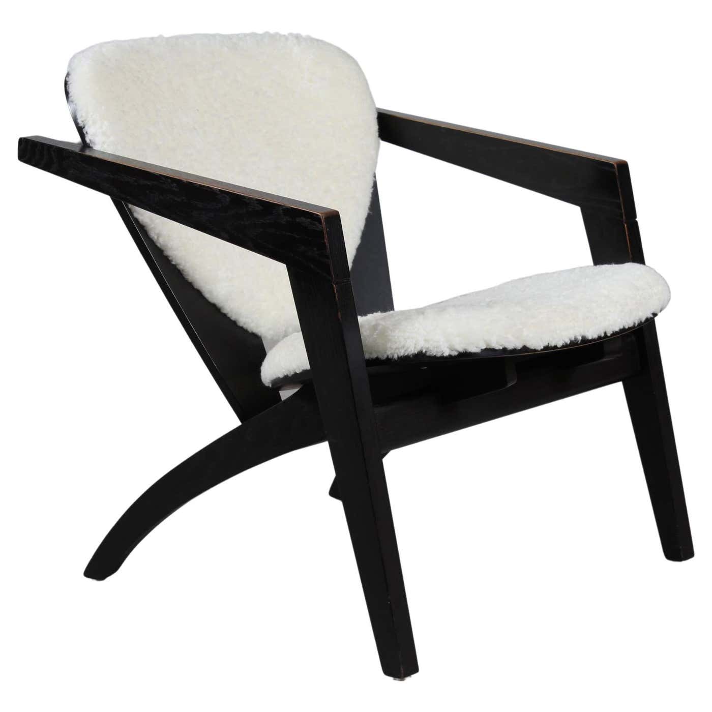Hans J. Wegner Butterfly Easy Chair GE 460 of Oak with Sheepskin by ...