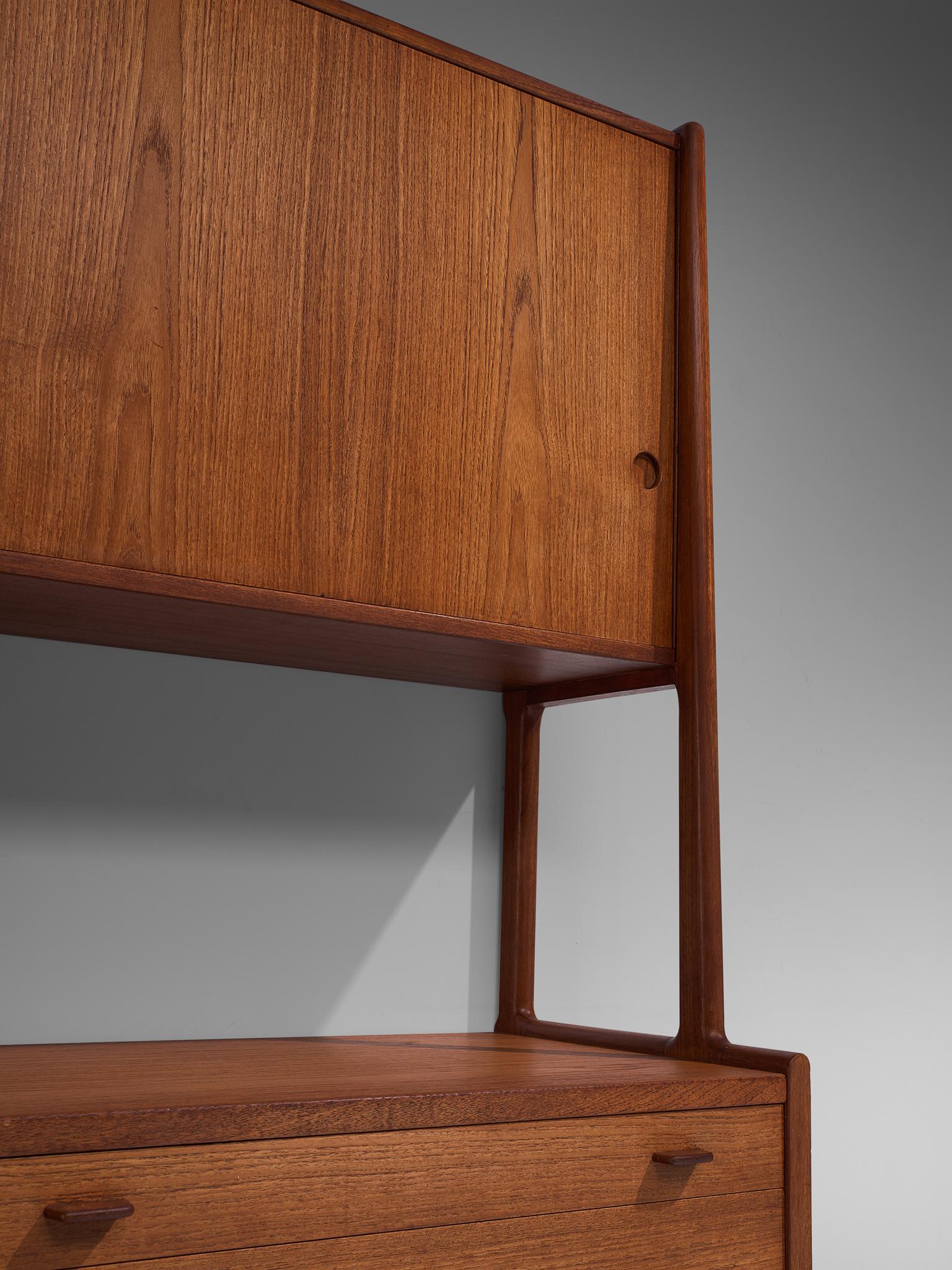 Hans J. Wegner Cabinet in Teak 2