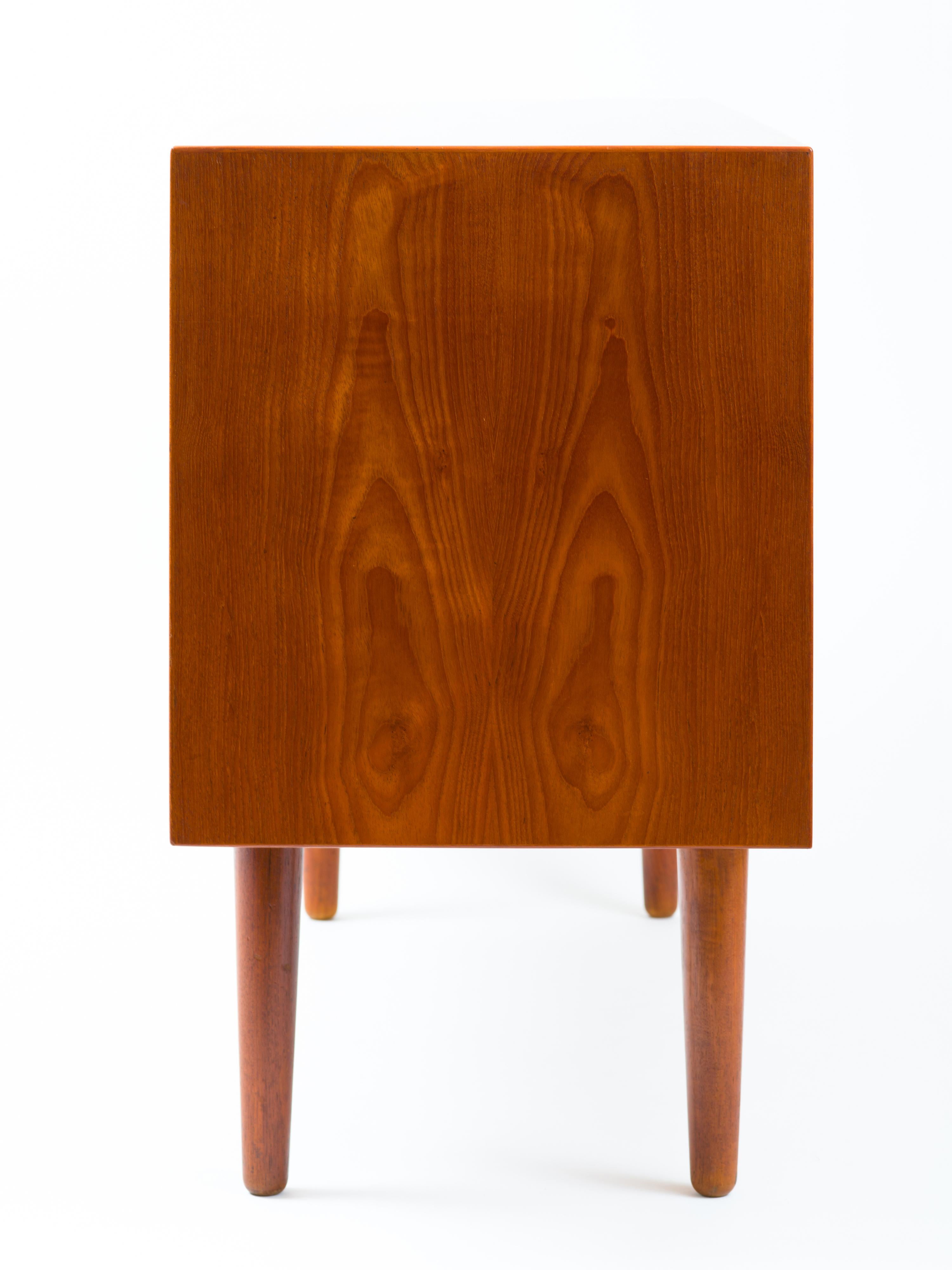 Scandinavian Modern Hans J Wegner Cabinet in Teak, Johannes Hansen Cabinetmaker, circa 1960 For Sale