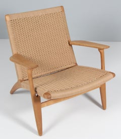 Hans J. Wegner CH-25 Oak Lounge Chair, 1950