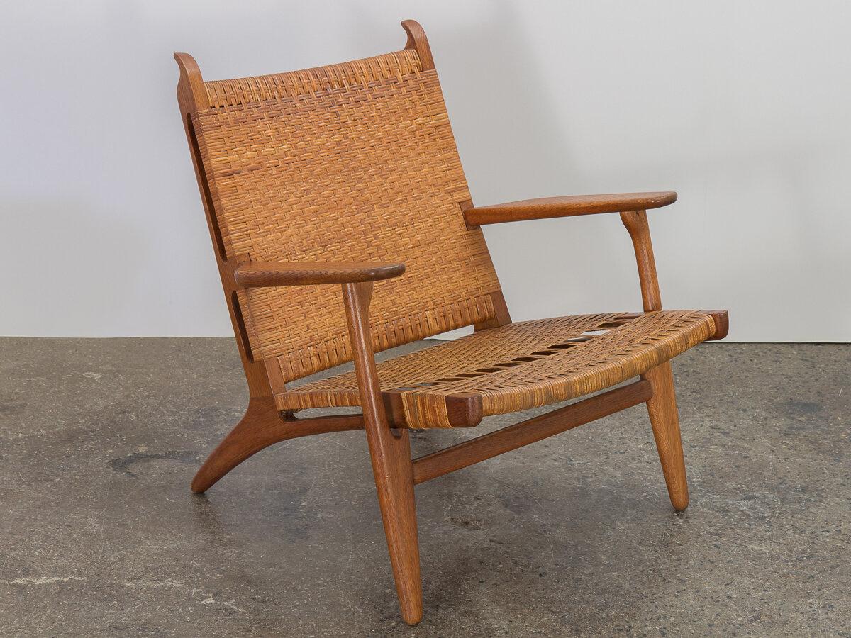 Hans J. Wegner CH-27 Oak Lounge Chair with Woven Rattan Seat For Sale 5