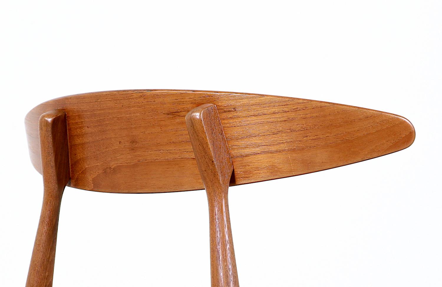 Wood Expertly Restored - Hans J. Wegner CH-33 Teak Side Chair for Carl Hansen & Søn For Sale