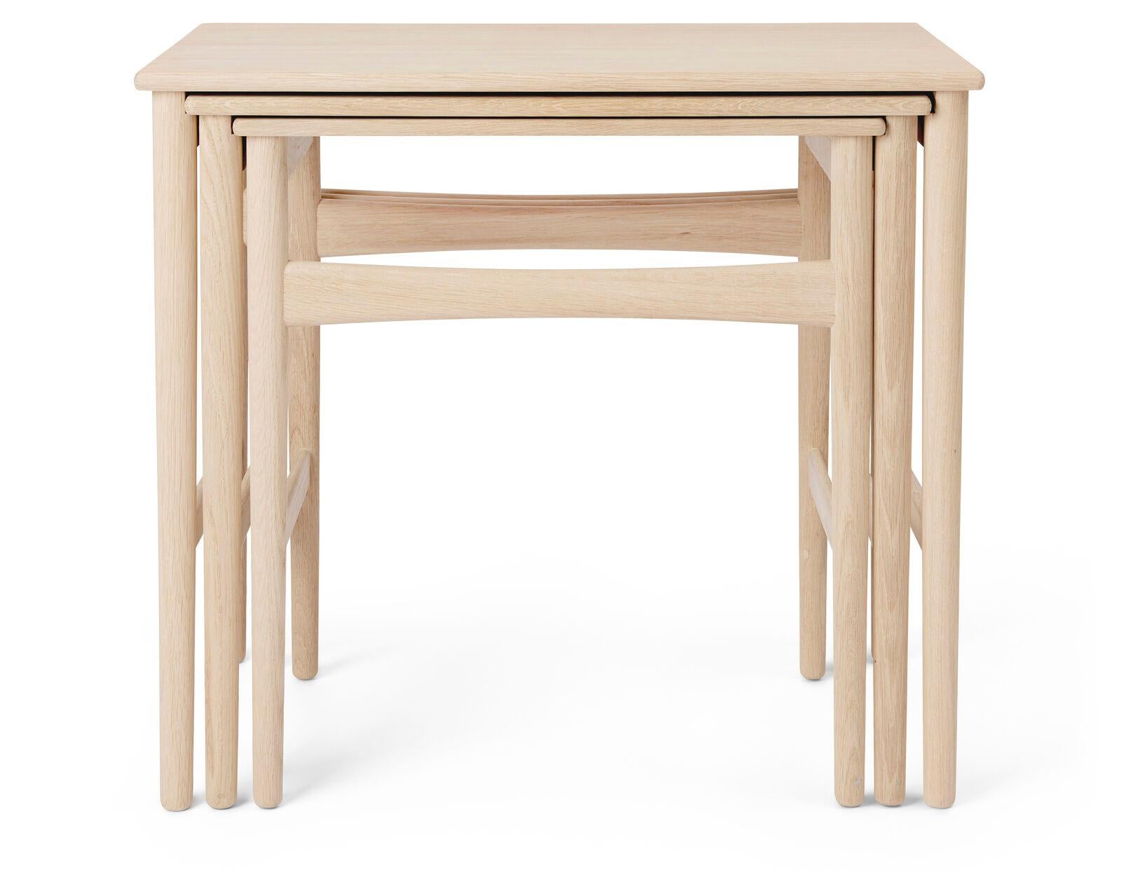 Mid-Century Modern Hans J. Wegner CH004 Nesting Tables Oak Soap for Carl Hansen For Sale