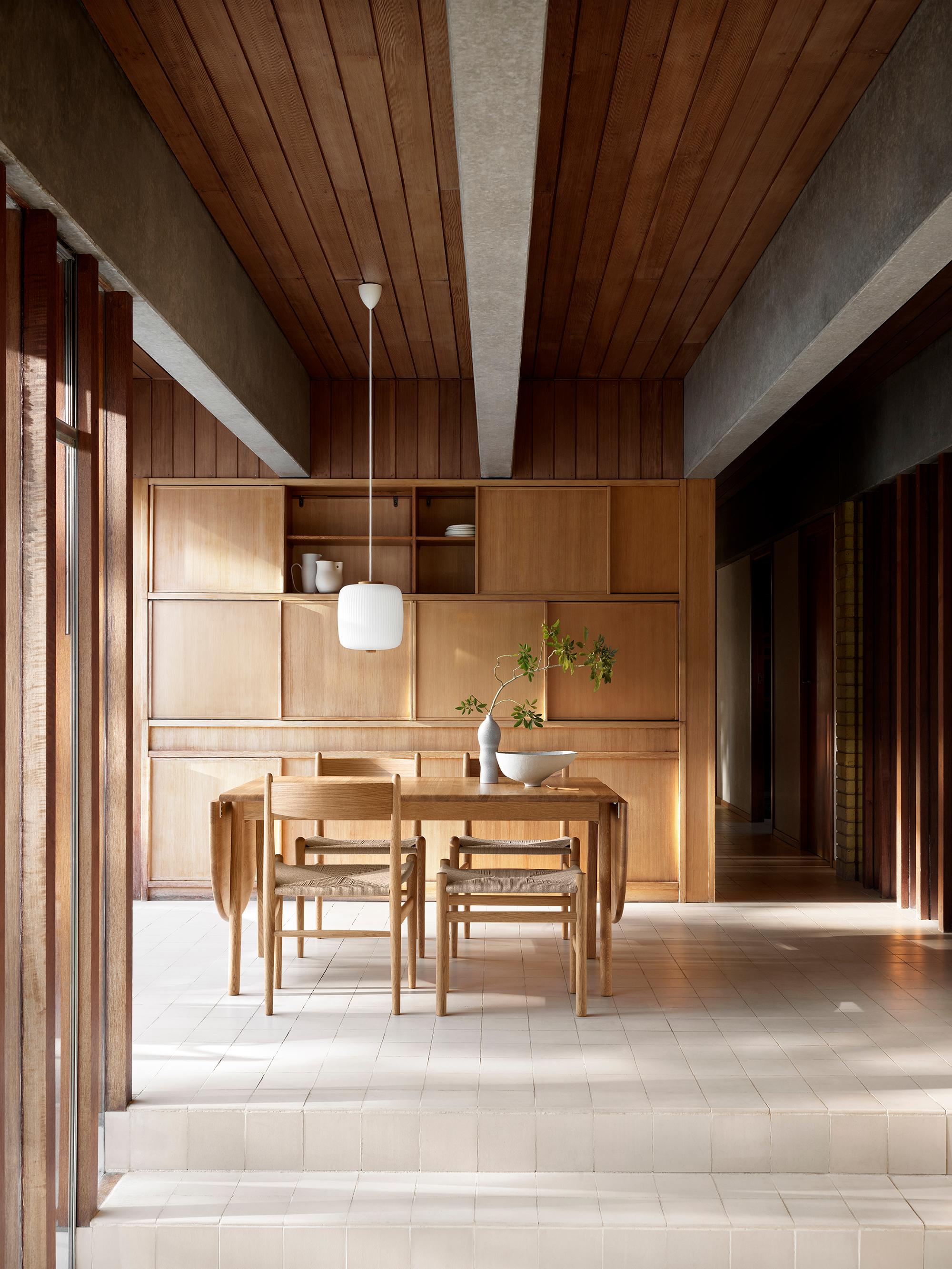 XXI secolo e contemporaneo Tavolo da pranzo Hans J. Wegner 'CH006' in Oak Oil per Carl Hansen & Son in vendita
