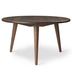 Hans J. Wegner CH008 Coffee Table Ø78 cm x H44 cm Walnut Lacquer for Carl Hansen