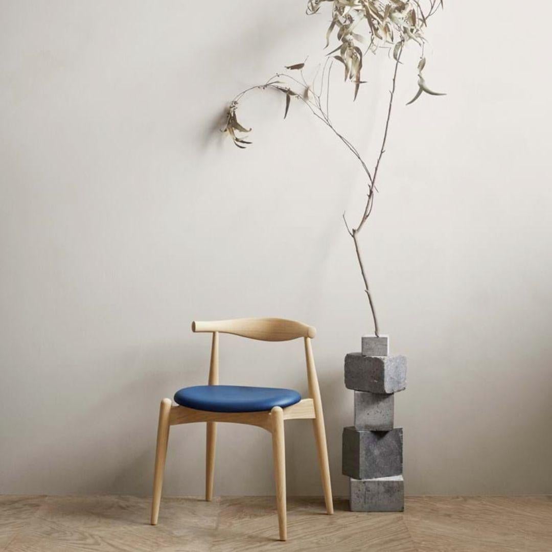 Pelle Sedia Hans J. Wegner 'CH20' in Oak, pelle e sapone per Carl Hansen & Son in vendita