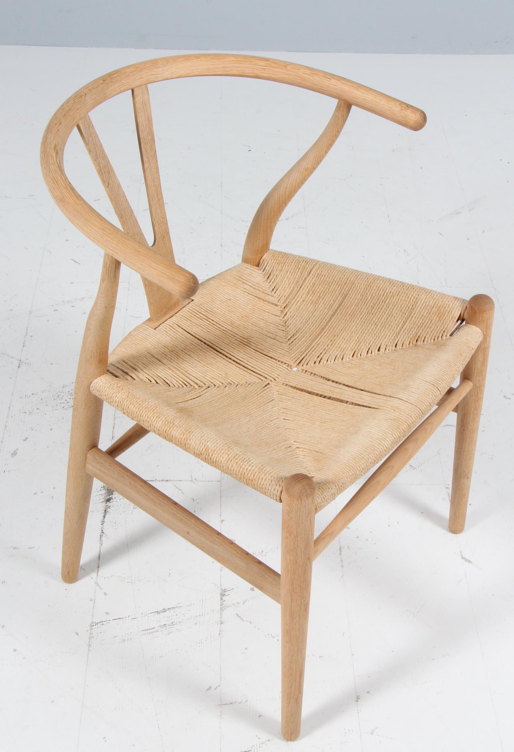 Scandinave moderne Hans J. Wegner CH24 Wishbone Chair, années 1970, Oak en vente
