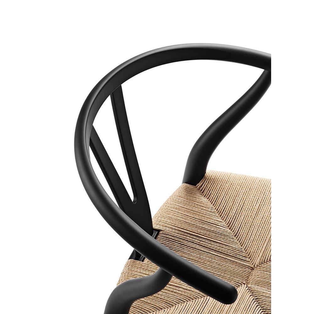 Hans J. Wegner CH24 Wishbone Chair Buche Schwarz Natural Papercord für Carl Hansen (Dänisch) im Angebot