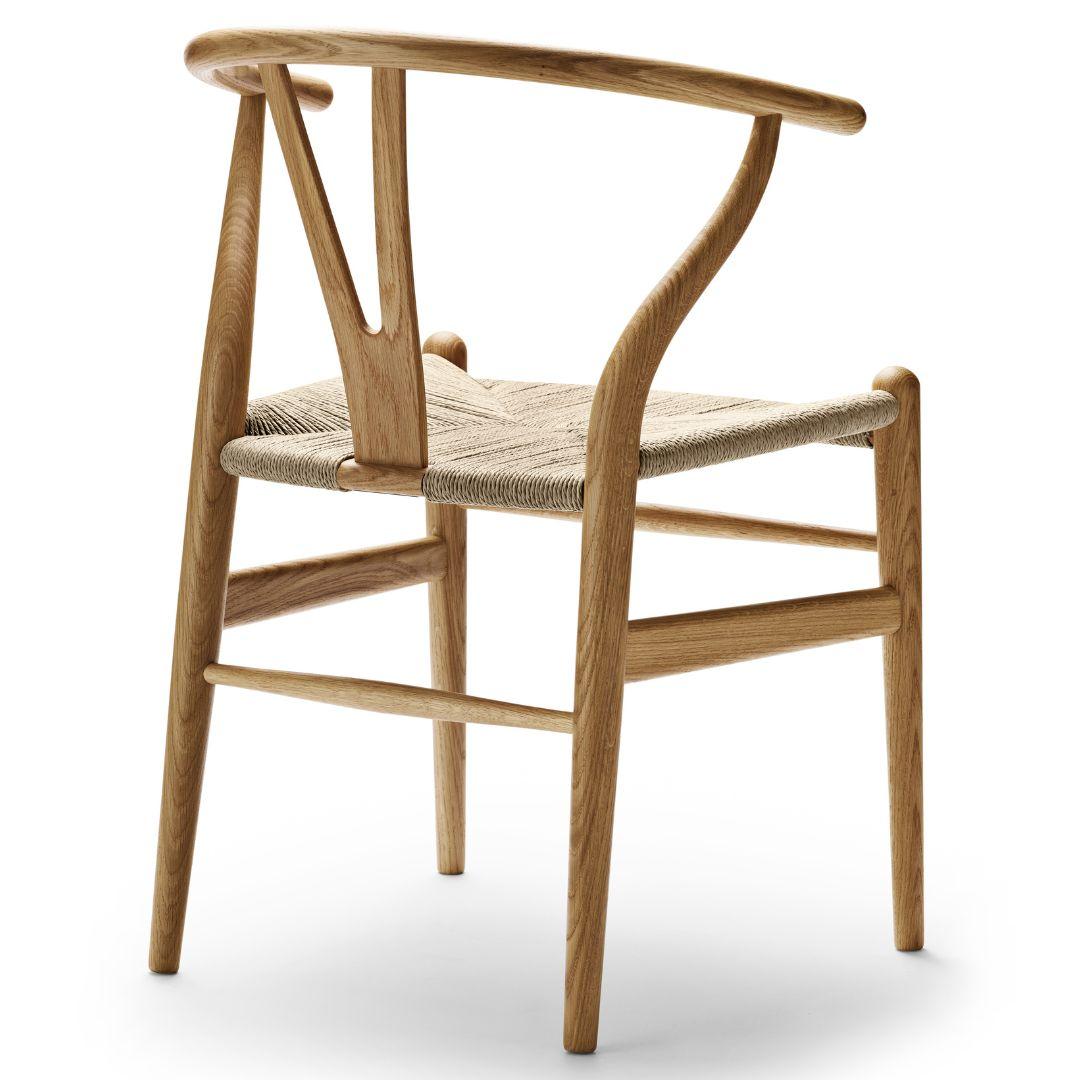 Danois Chaise « CH24 Wishbone » de Hans J. Wegner en chêne et huile pour Carl Hansen & Son en vente