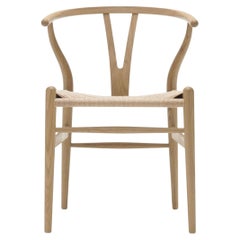 Silla 'CH24 Wishbone' de Hans J. Wegner en roble y jabón para Carl Hansen & Son