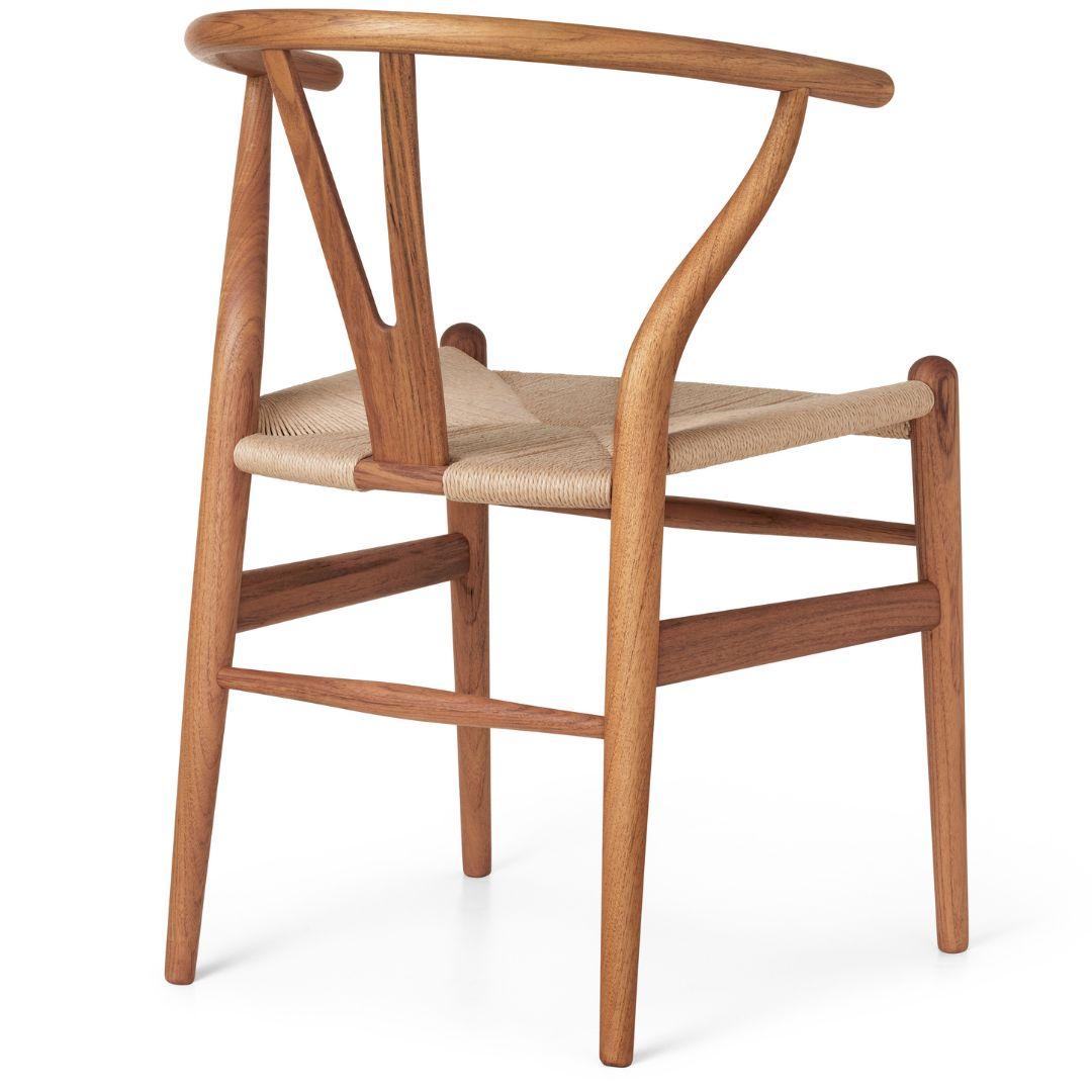 Mid-Century Modern Hans J. Wegner 'CH24 Wishbone' Chair in Teak and Oil for Carl Hansen & Son For Sale