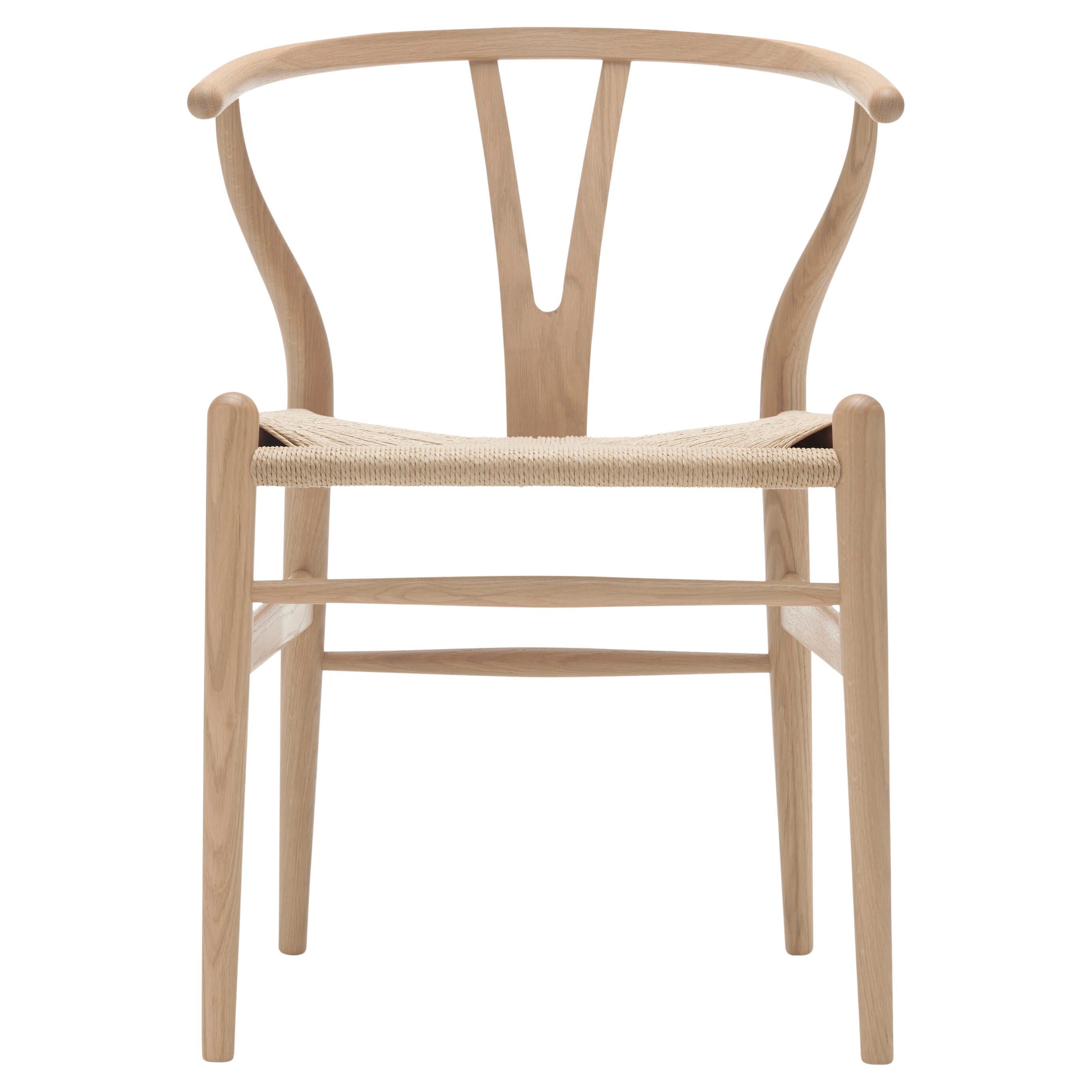 Hans J. Wegner CH24 Wishbone Chair White Oil Natural Papercord für Carl Hansen
