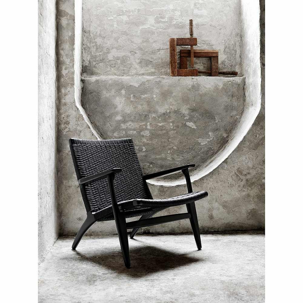 Hans J. Wegner CH25 Lounge Chair Black Oak Black Papercord für Carl Hansen (Dänisch) im Angebot