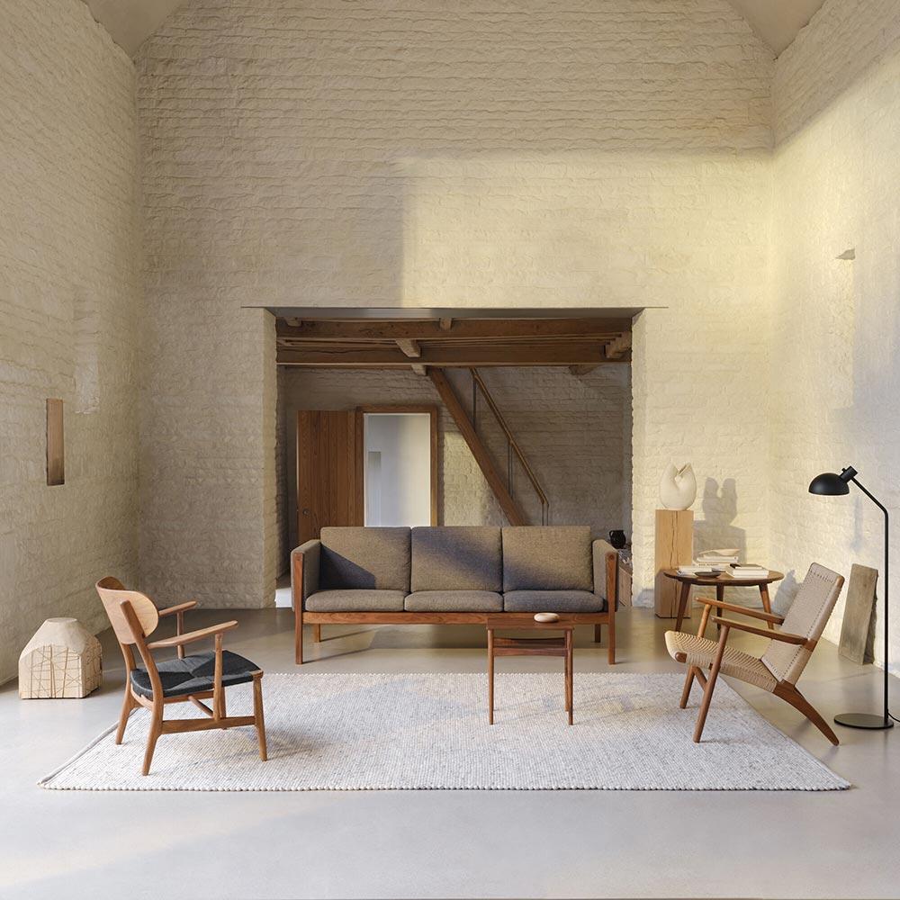 Hans J. Wegner CH25 Chaise longue Noyer Huile Naturelle Papercord pour Hans Hansen en vente 1