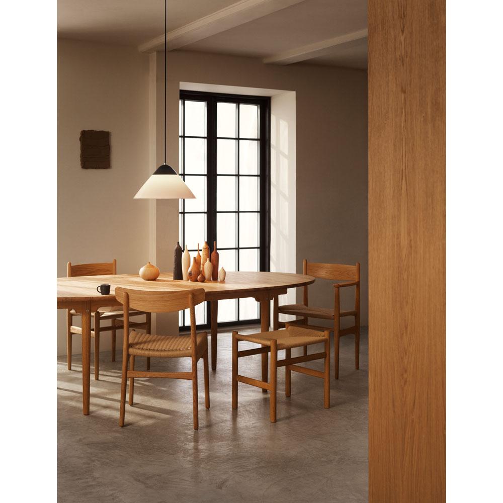 Danois Hans J. Wegner CH338 Table de salle à manger 200 x 115 cm Oak Oak Oil pour Hansen en vente