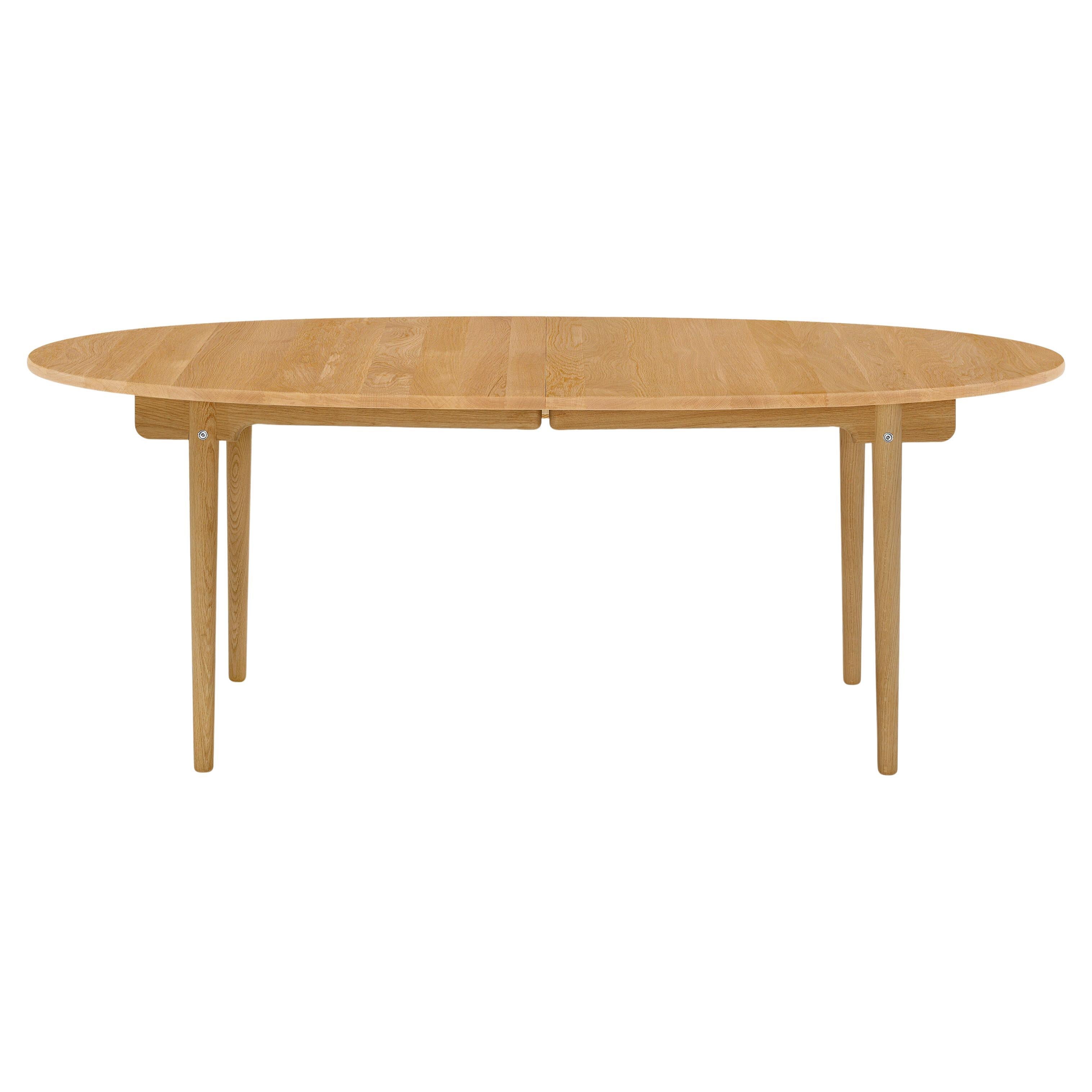 Hans J. Wegner CH338 Dining Table 200 x 115 cm Oak Oil for Carl Hansen