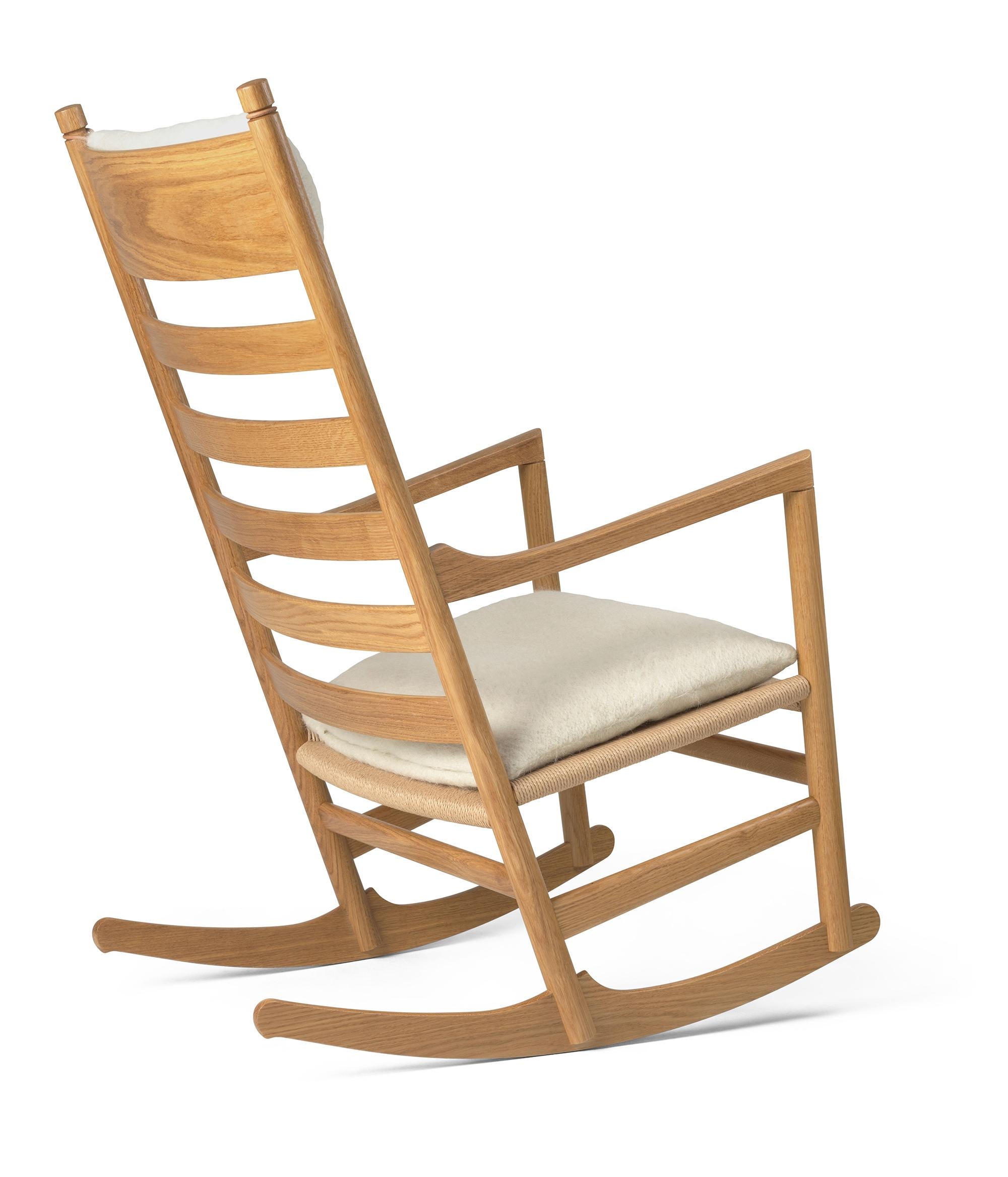 Danish Hans J. Wegner 'CH45' Rocking Chair for Carl Hansen & Son in Oak Lacquer For Sale