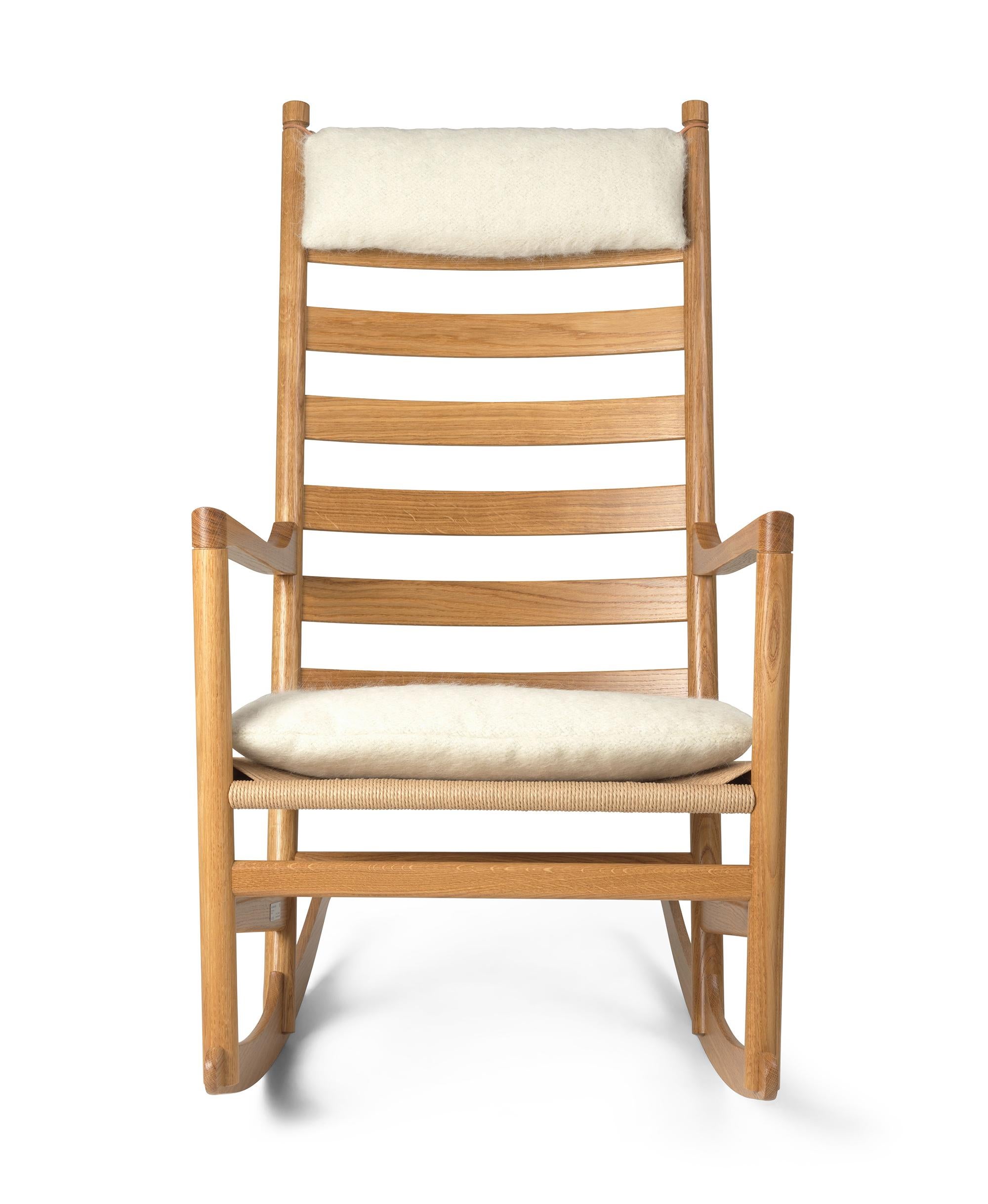 Lacquered Hans J. Wegner 'CH45' Rocking Chair for Carl Hansen & Son in Oak Lacquer For Sale