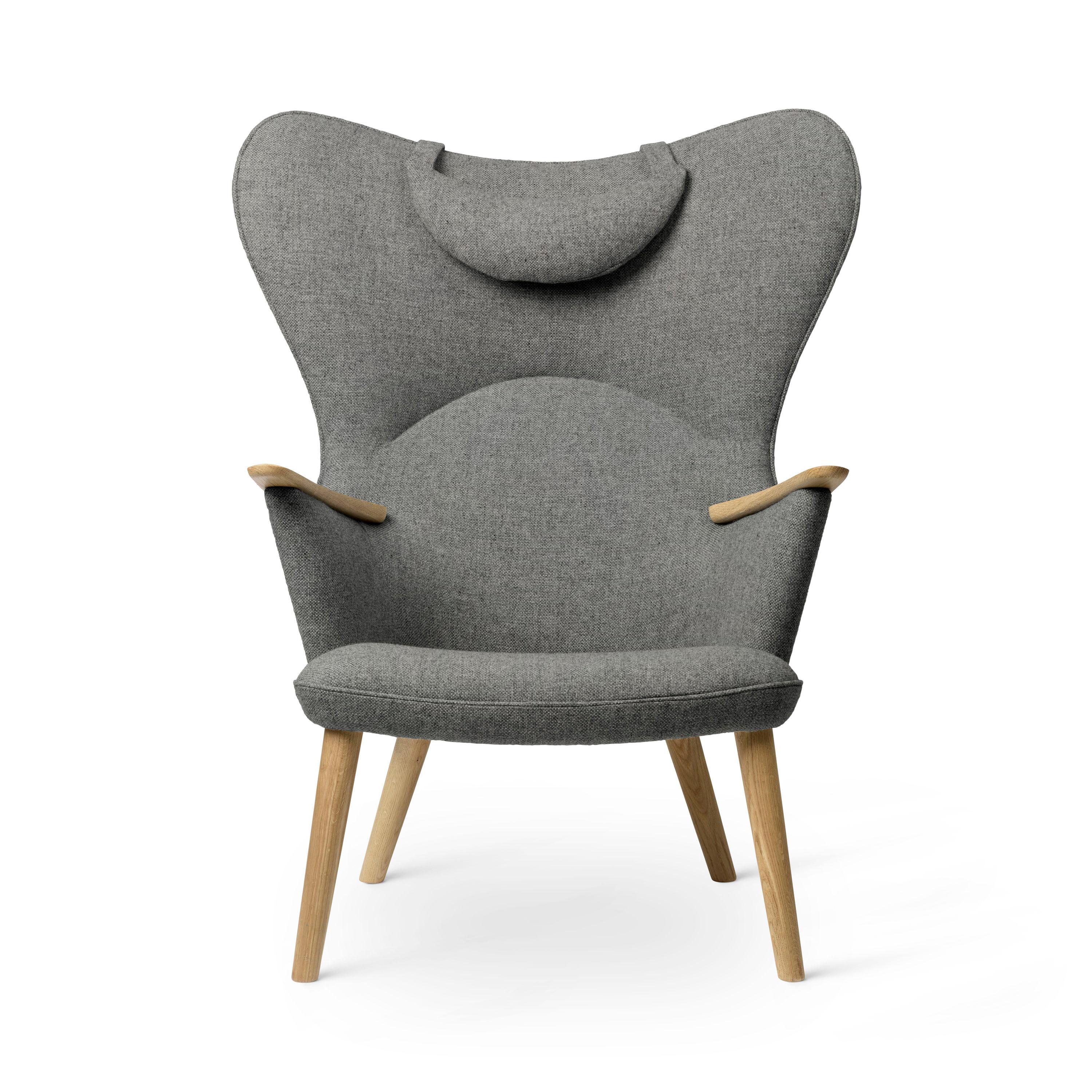 Hans J Wegner 'CH78' Mama Bear Chair in Oak for Carl Hansen & Son For Sale 3