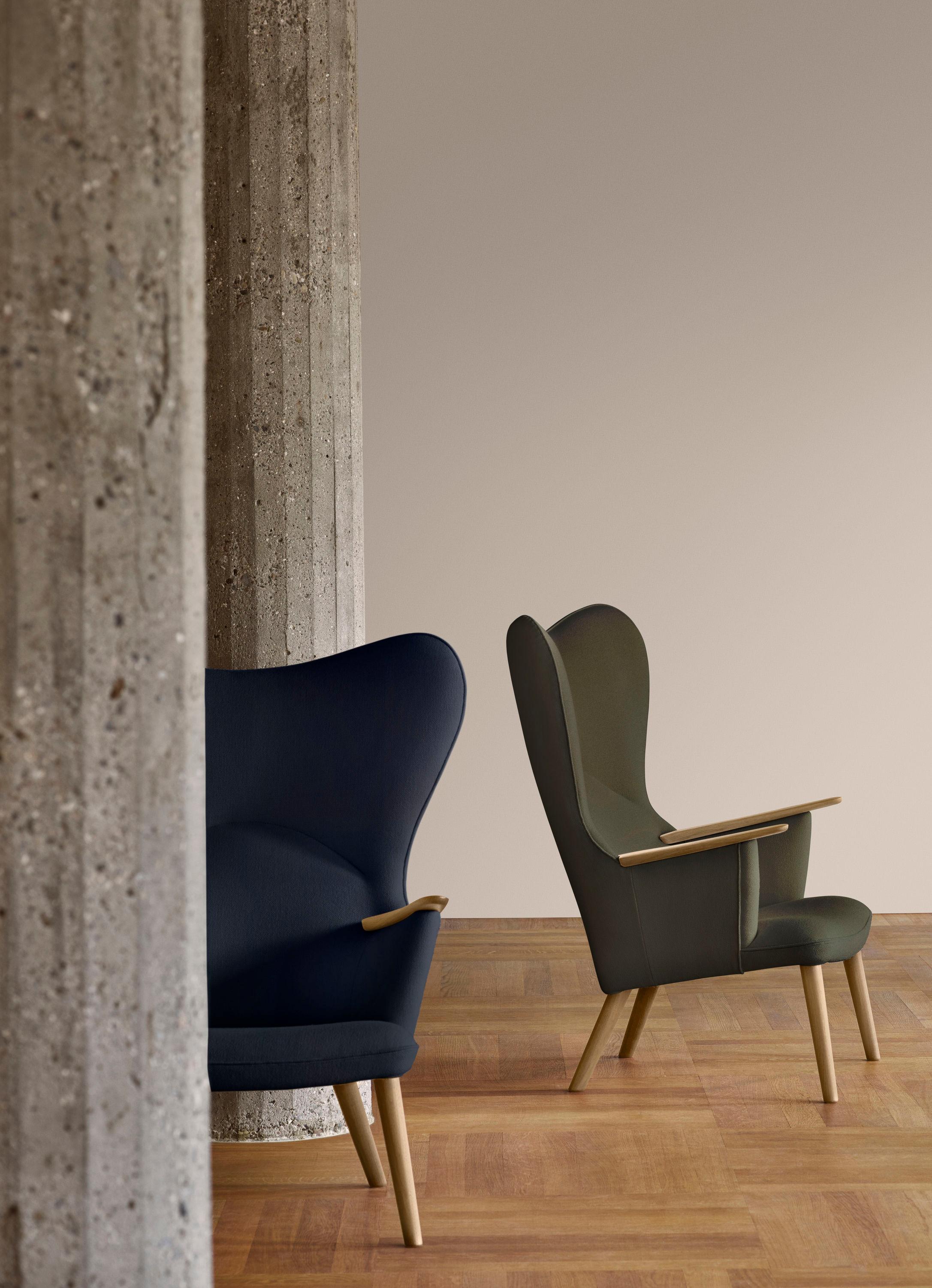 Oiled Hans J Wegner 'CH78' Mama Bear Chair in Oak for Carl Hansen & Son For Sale