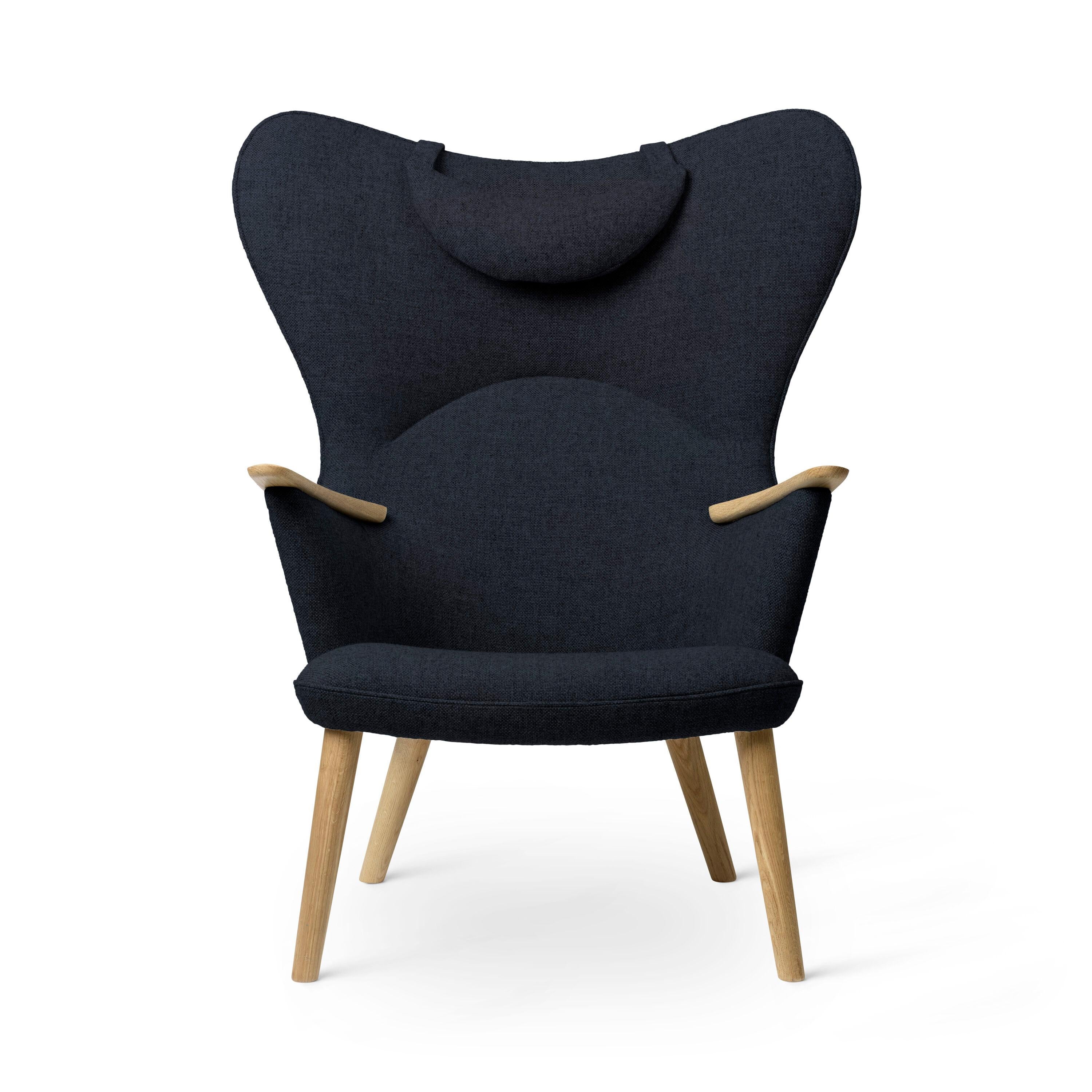 Fabric Hans J Wegner 'CH78' Mama Bear Chair in Oak for Carl Hansen & Son For Sale