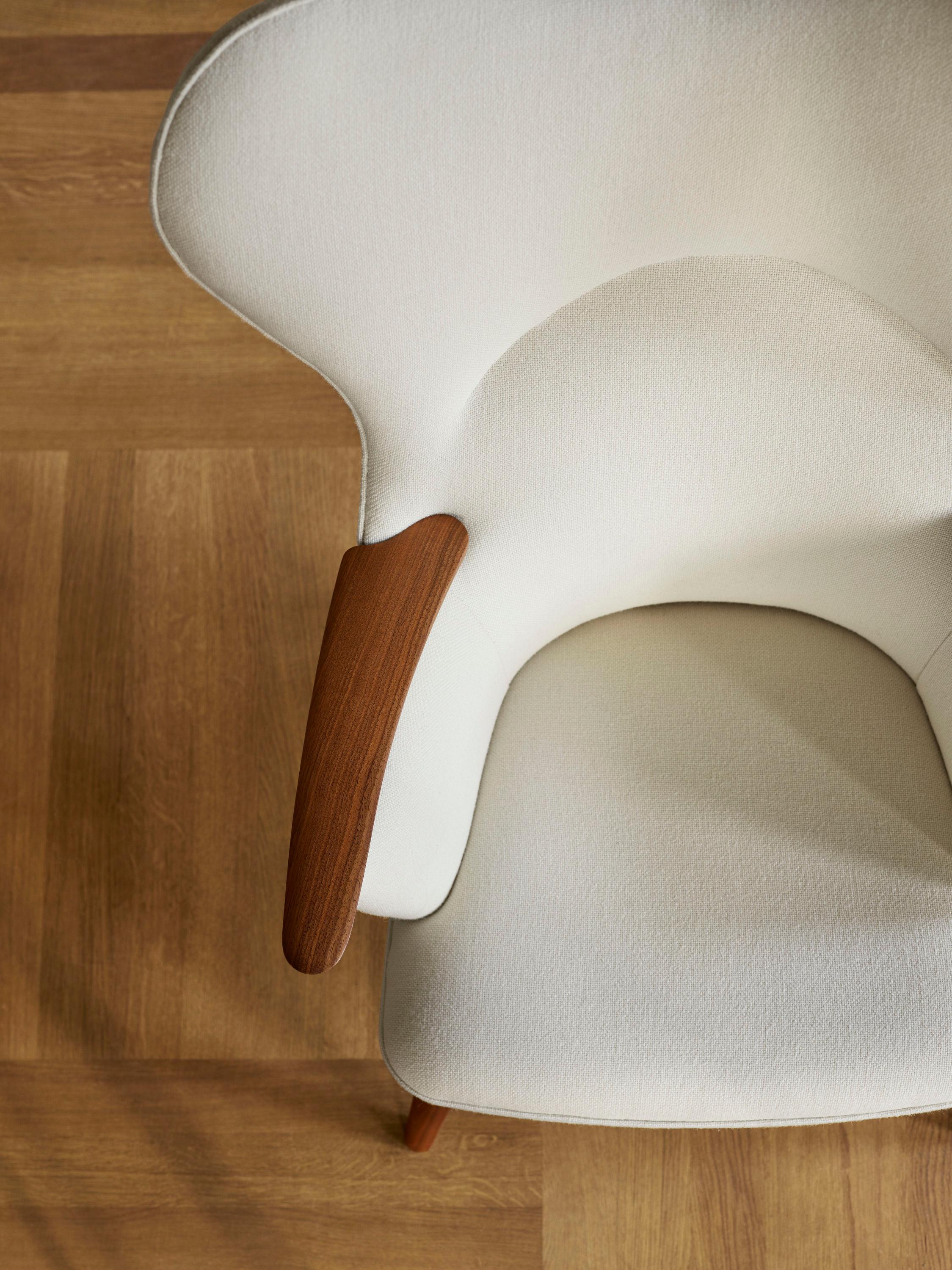 A olio Sedia Mamma Orso 'CH78' di Hans J. Wegner in noce per Carl Hansen & Son in vendita