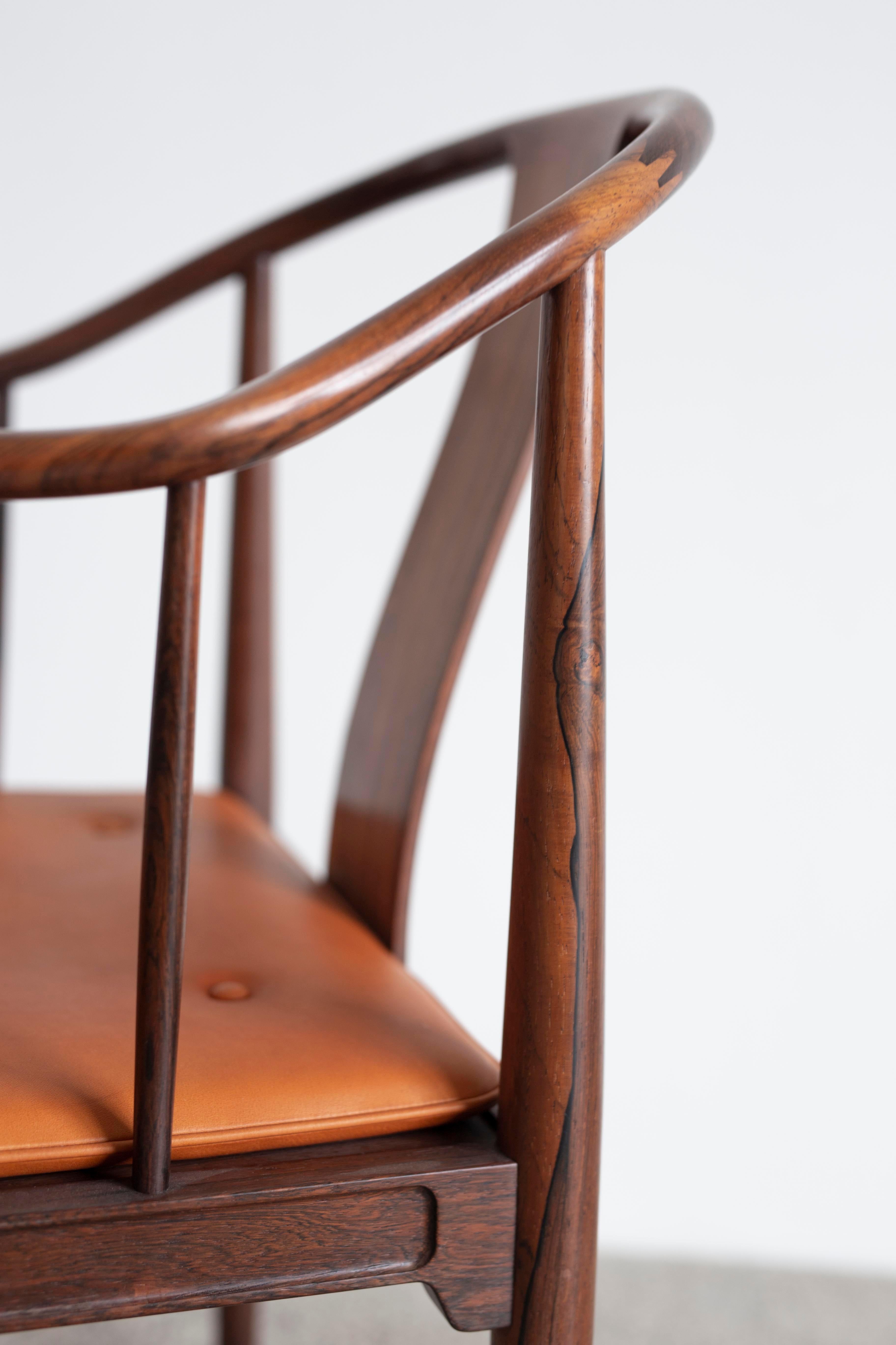 Hans J. Wegner China Chair in Rosewood for Fritz Hansen, 1944 In Good Condition In Copenhagen, DK