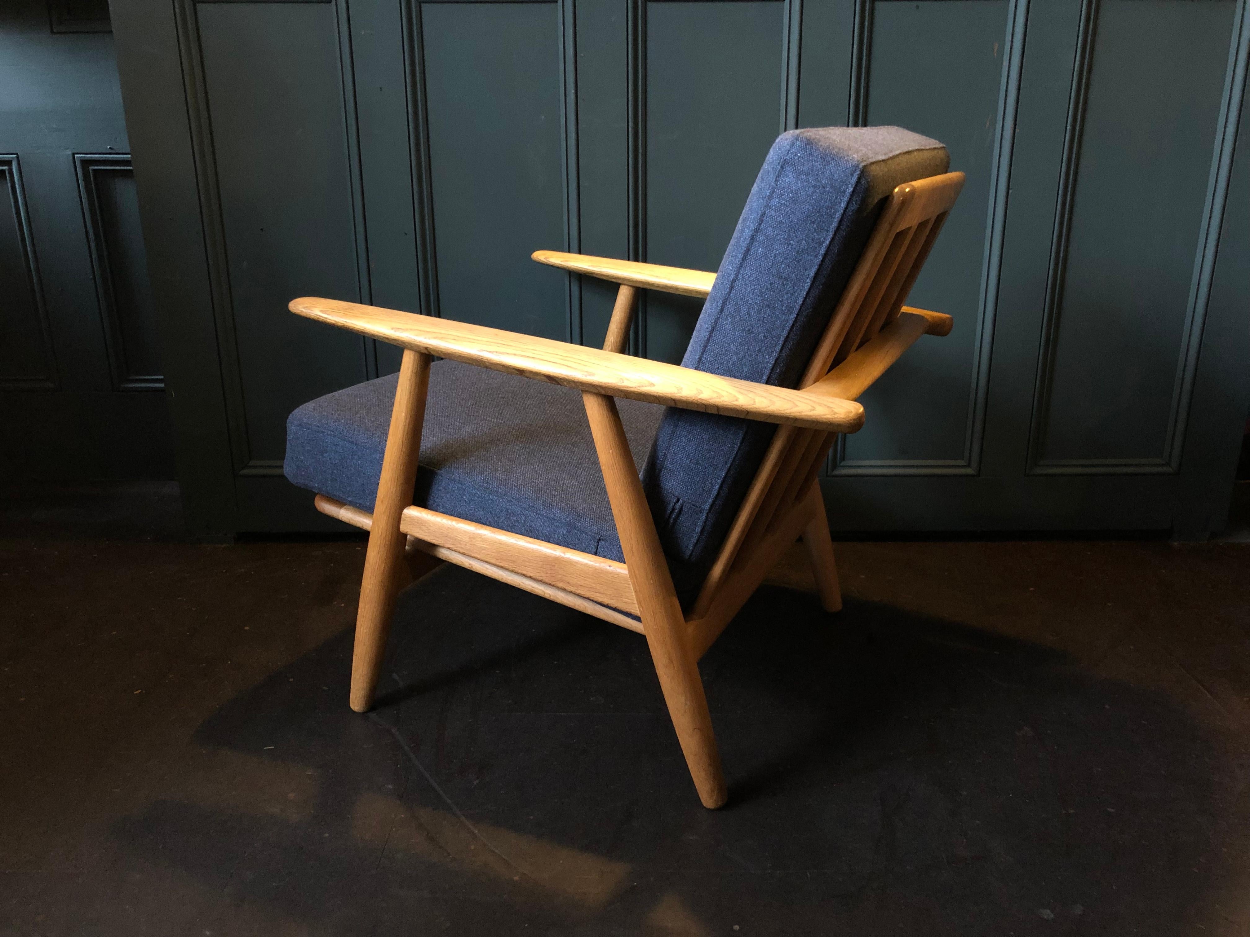 Original Midcentury 1950s Hans J Wegner ge240 cigar chair. Hans Wegner Footstools are also in stock if required. These are original 1950s models from GETAMA with makers and designers marks still intact. Constructed from European white oak. A truly