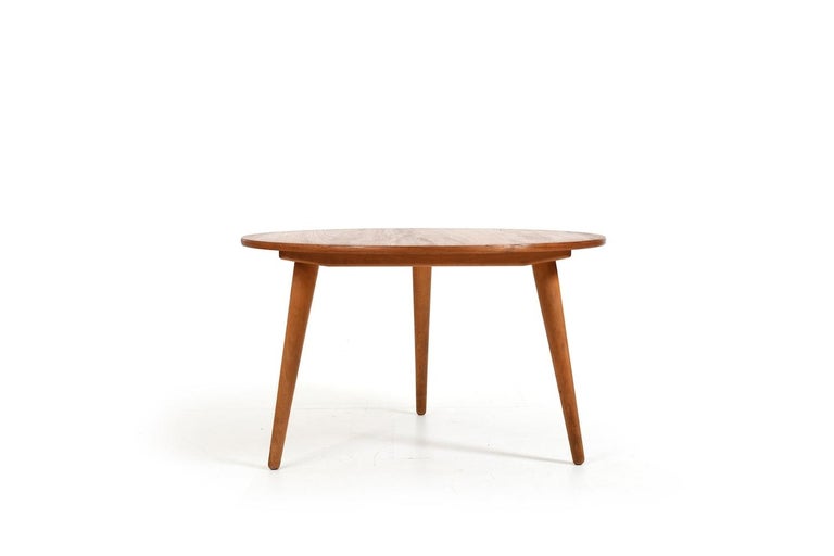 Hans J. wegner Coffee Table AT-8 Early prod. 1950s For Sale Hans J. wegner Coffee Table AT-8 Early prod. 1950s For Sale