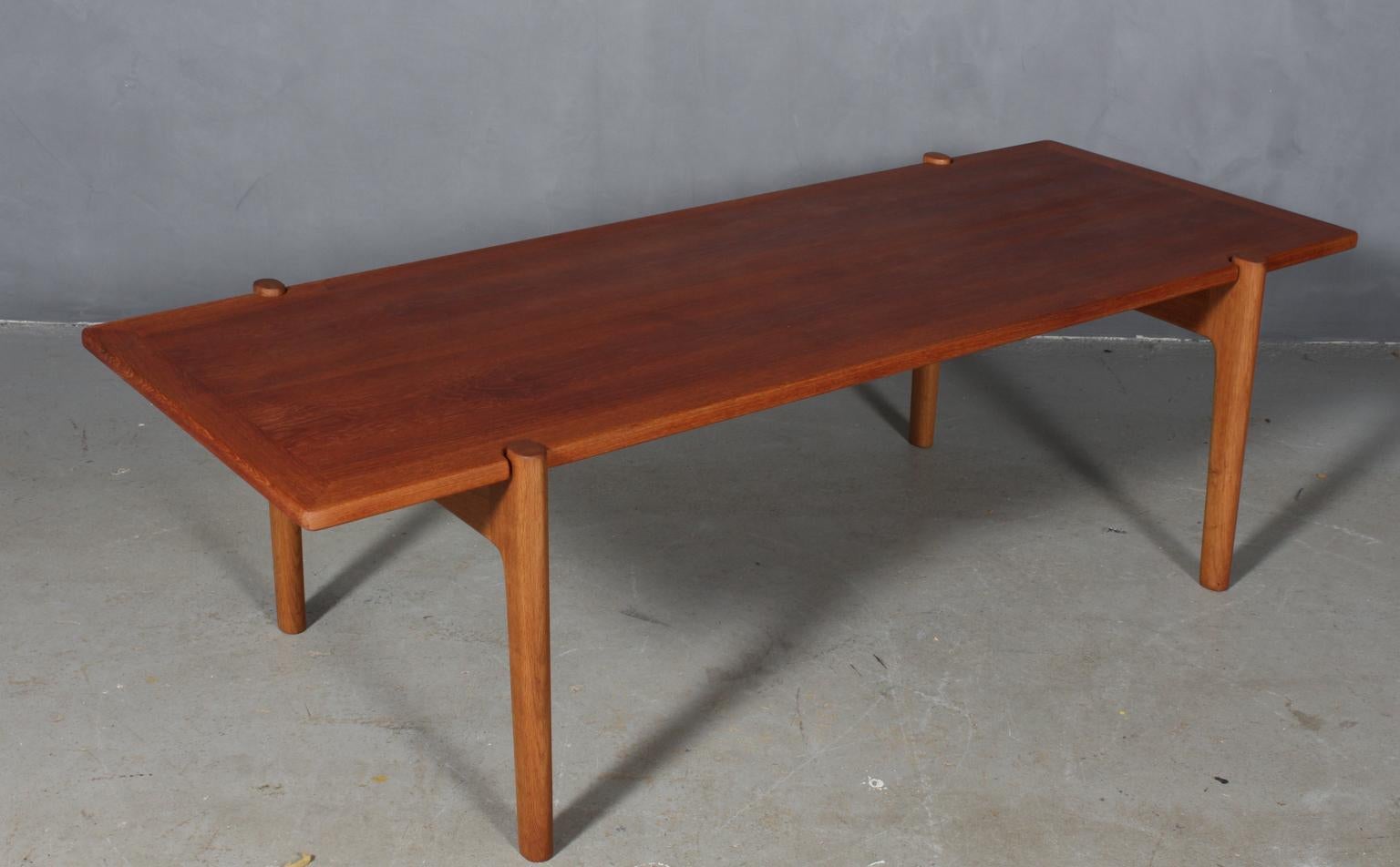 Hans J. Wegner Coffee Table 1