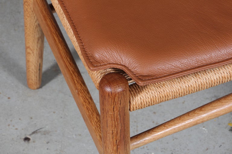 Scandinavian Modern Hans J. Wegner Cushion for Wishbone Chair CH24 For Sale