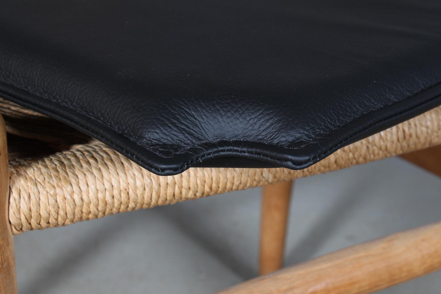 Hans J. Wegner Cushion for Wishbone Chair CH24 In New Condition For Sale In Esbjerg, DK