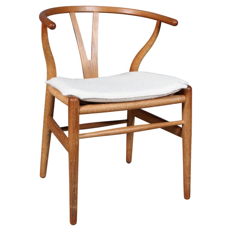 Hans J. Wegner Cushion for Wishbone Chair CH24 For Sale