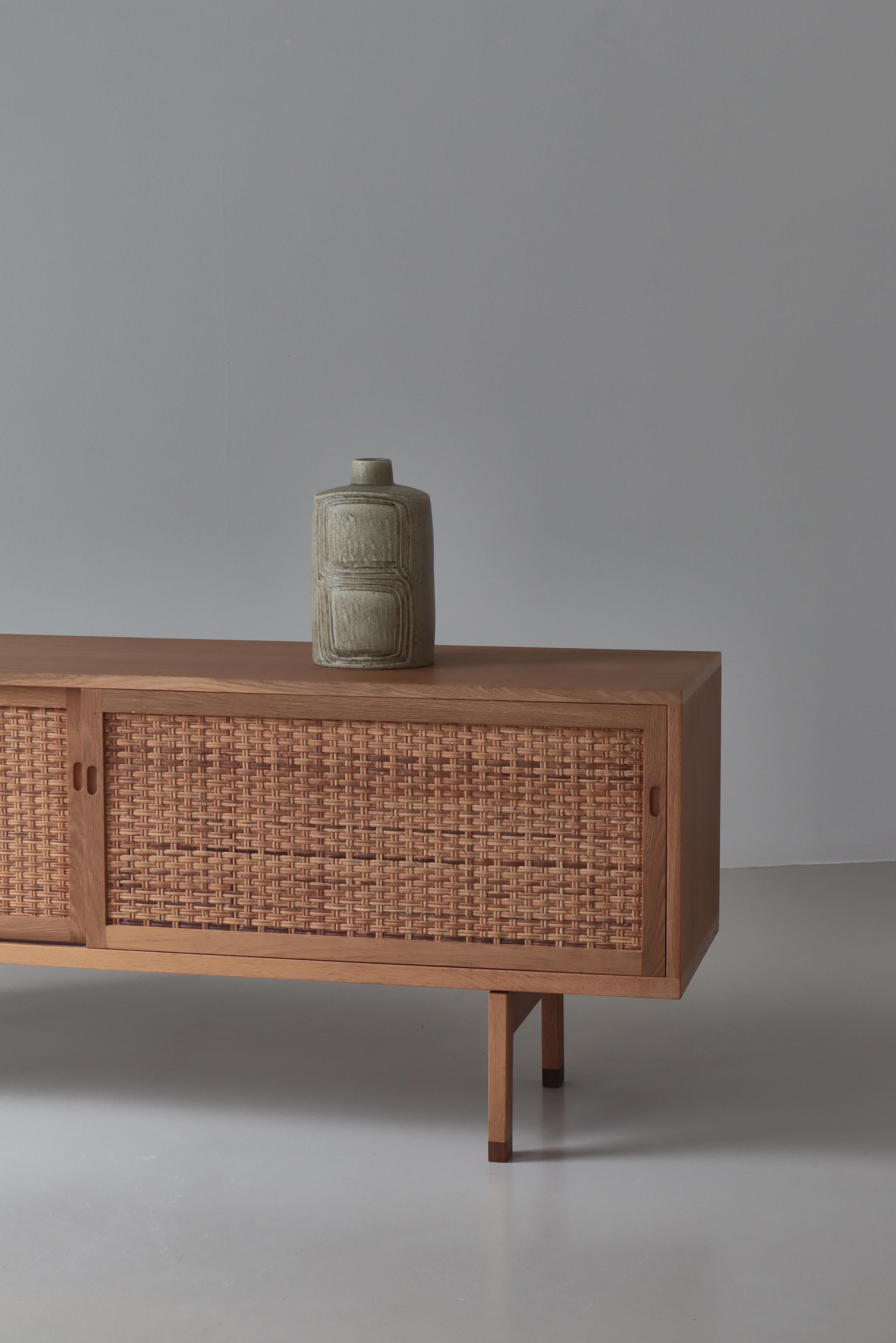 Beautiful and rare low oakwood sideboard / credenza model 