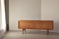 Hans J. Wegner Danish Modern Sideboard in Oak and Rattan Model "Ry26", 1960s
