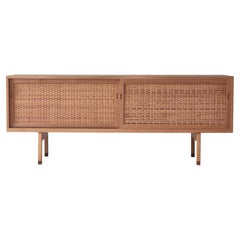 Dänisches modernes Sideboard aus Eiche und Rattan von Hans J. Wegner, Modell „Ry26“, 1960er Jahre